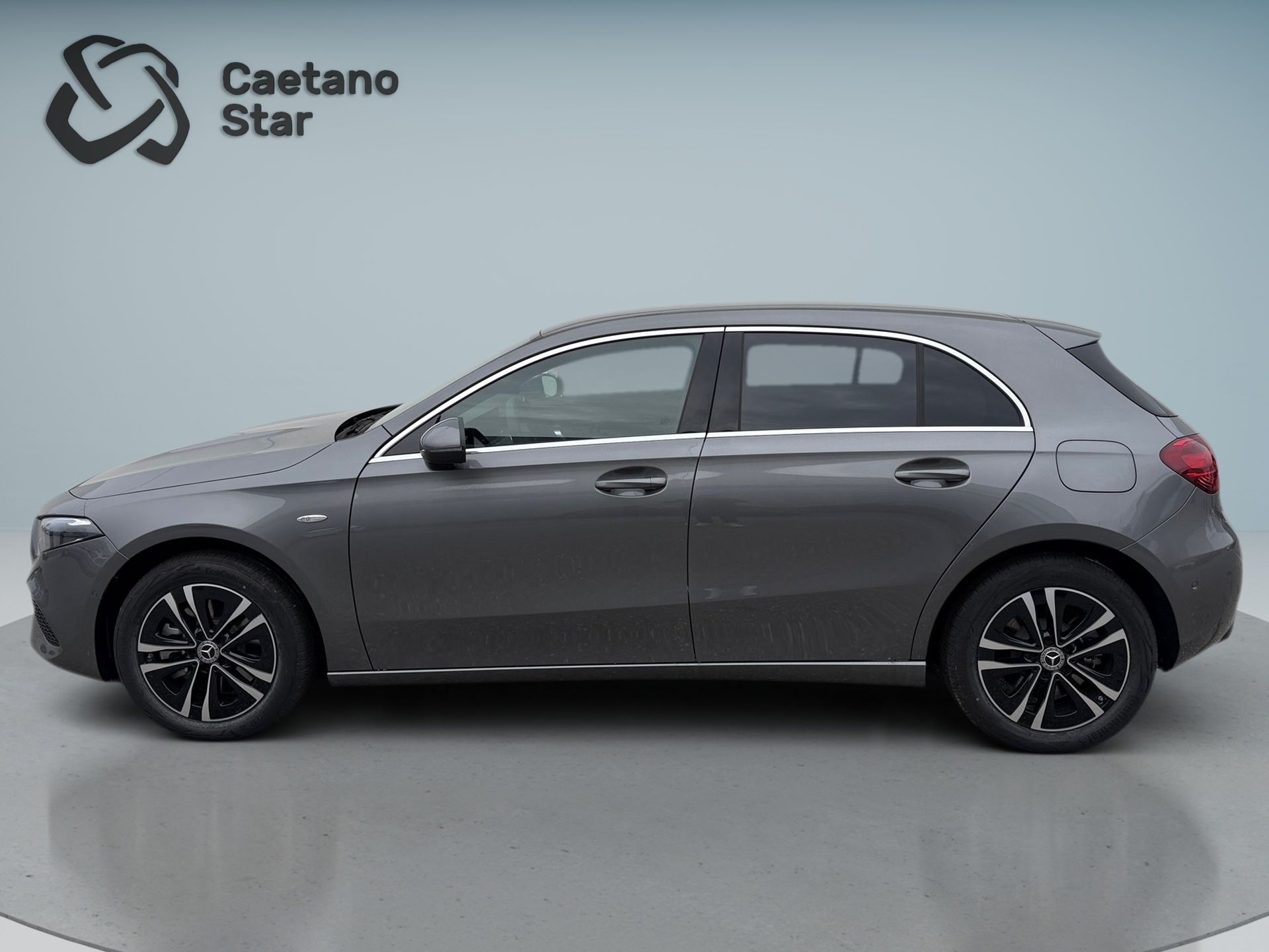 Mercedes-Benz Classe A 250 e Auto — photo 3