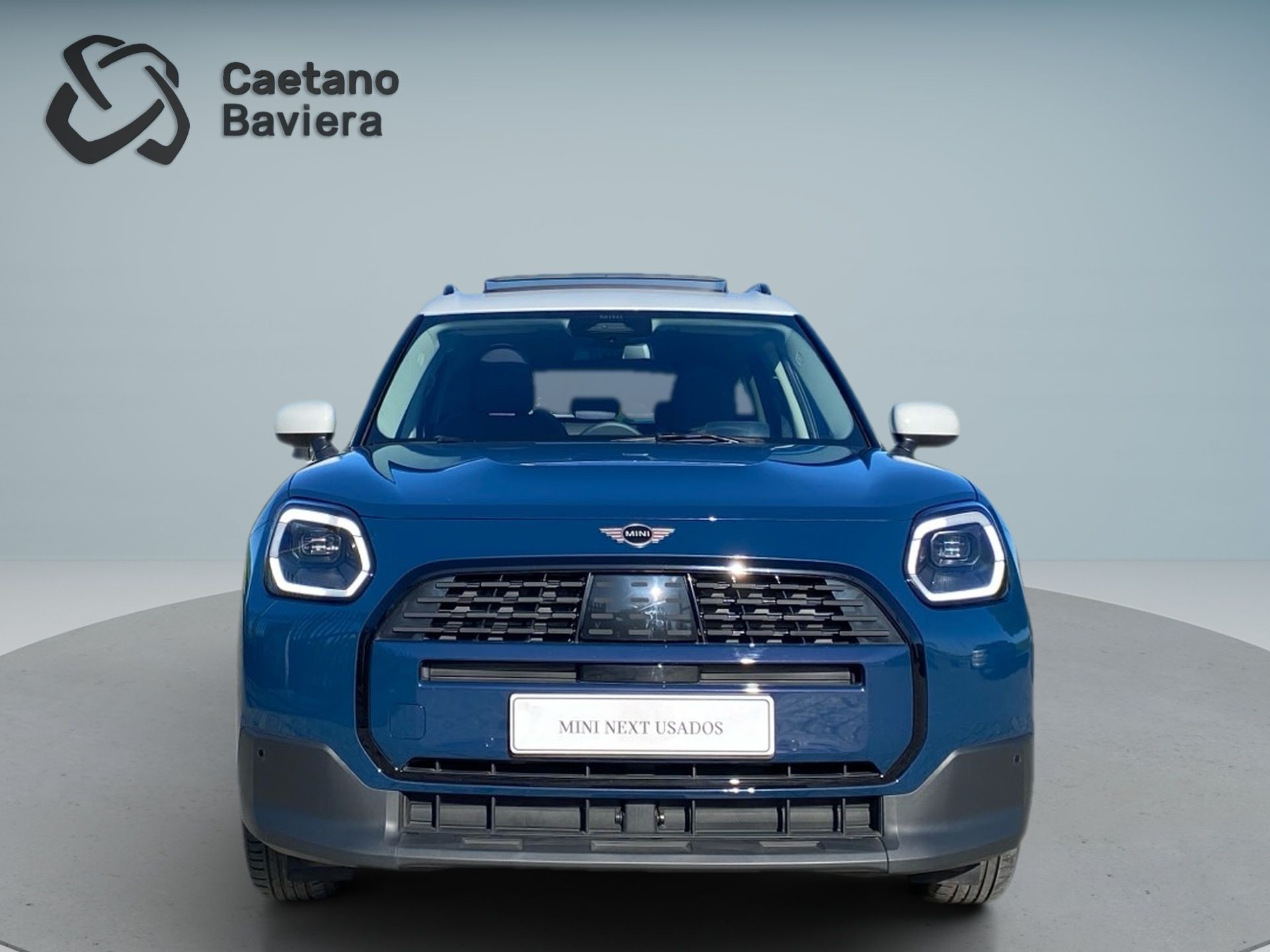 MINI Countryman 2.0 D — photo 2