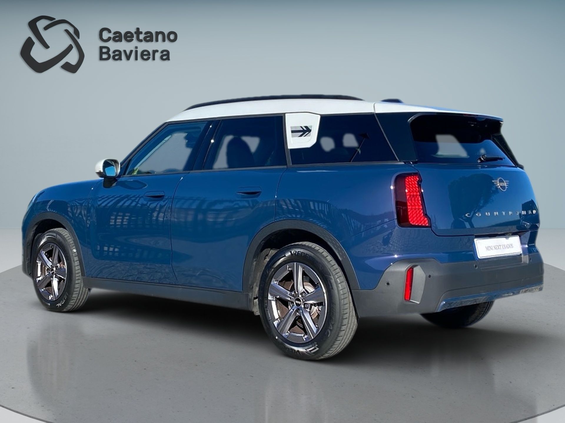 MINI Countryman 2.0 D — photo 3