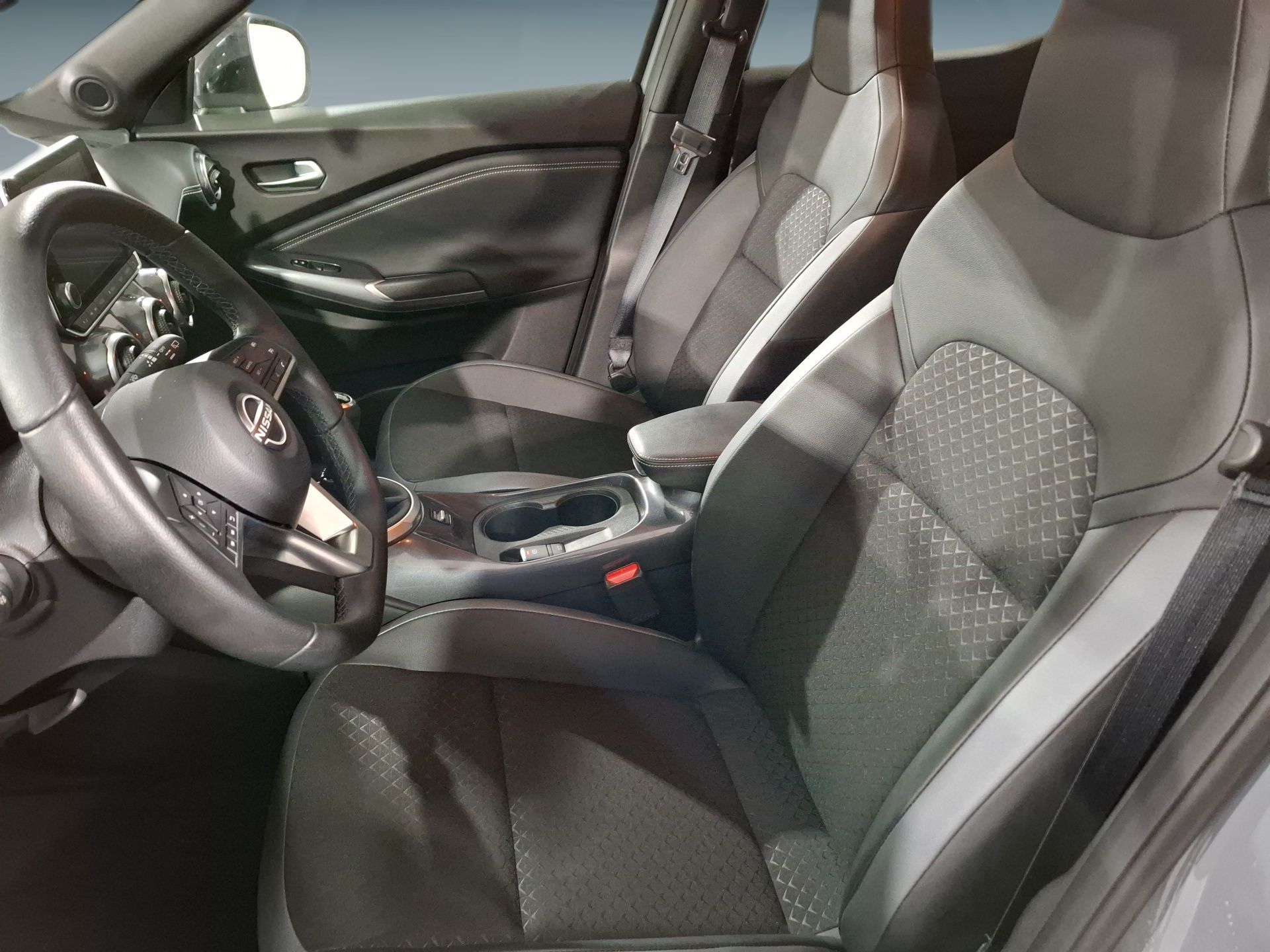 Nissan JUKE 1.0 DIG-T 114cv N-Connecta — photo 4