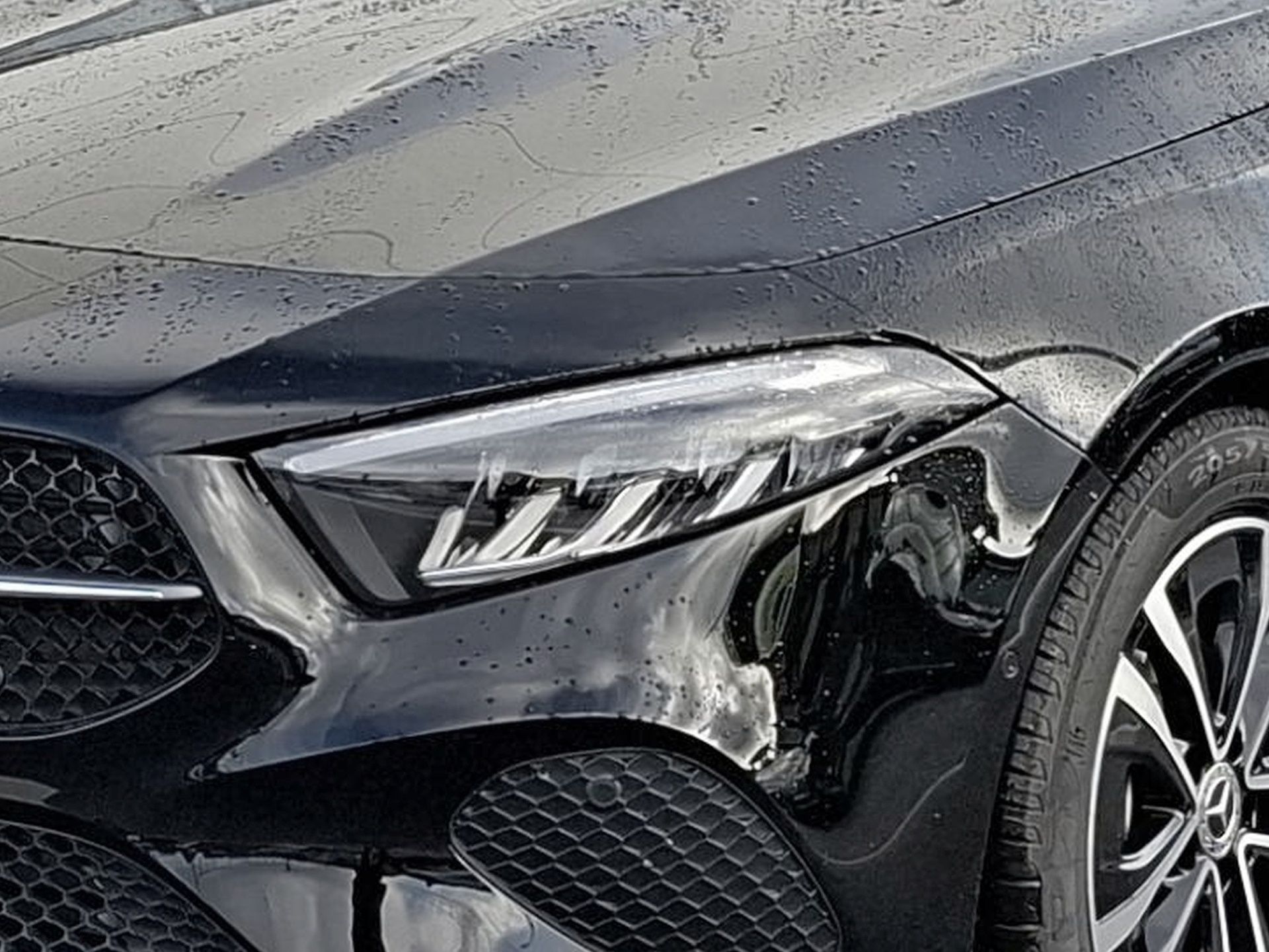 Mercedes-Benz Classe A 180 d Auto — photo 3