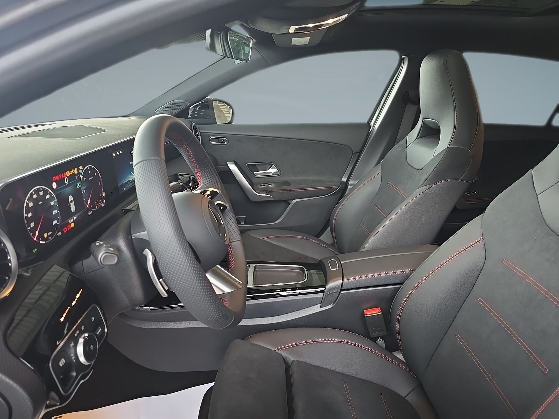 Mercedes-Benz Classe A 180 d Auto — photo 2