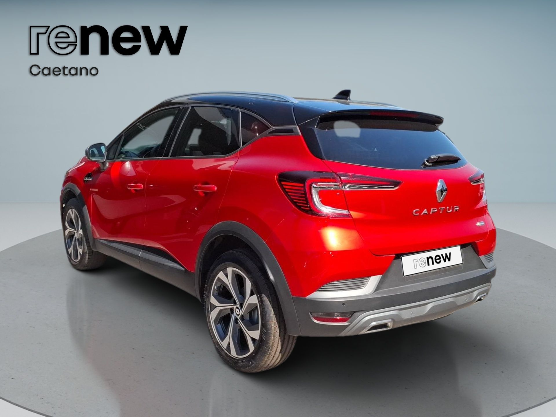 Renault Captur 1.0 TCe 90 RS Line — photo 5