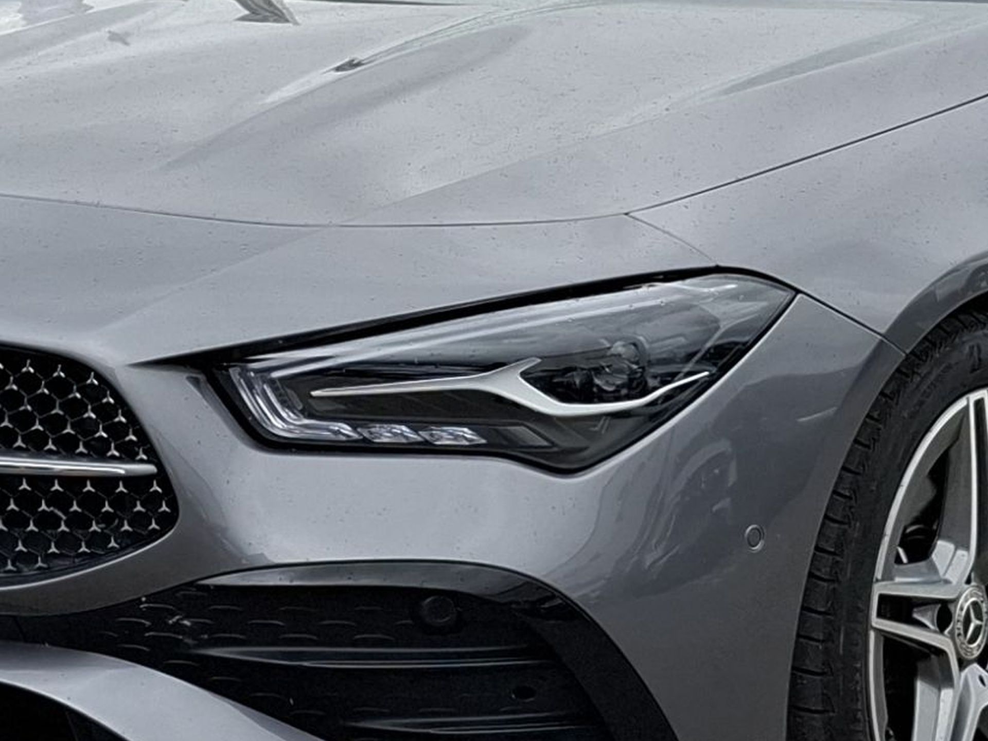 Mercedes-Benz CLA 180 d Auto Shooting Brake — photo 3