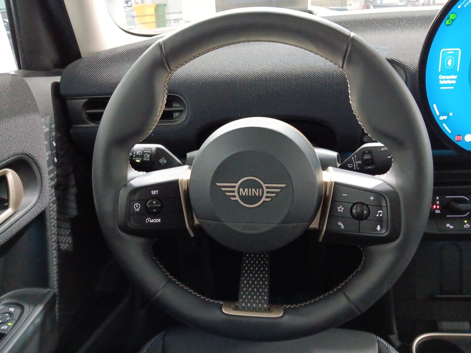 MINI Cooper 1.5 C — photo 5