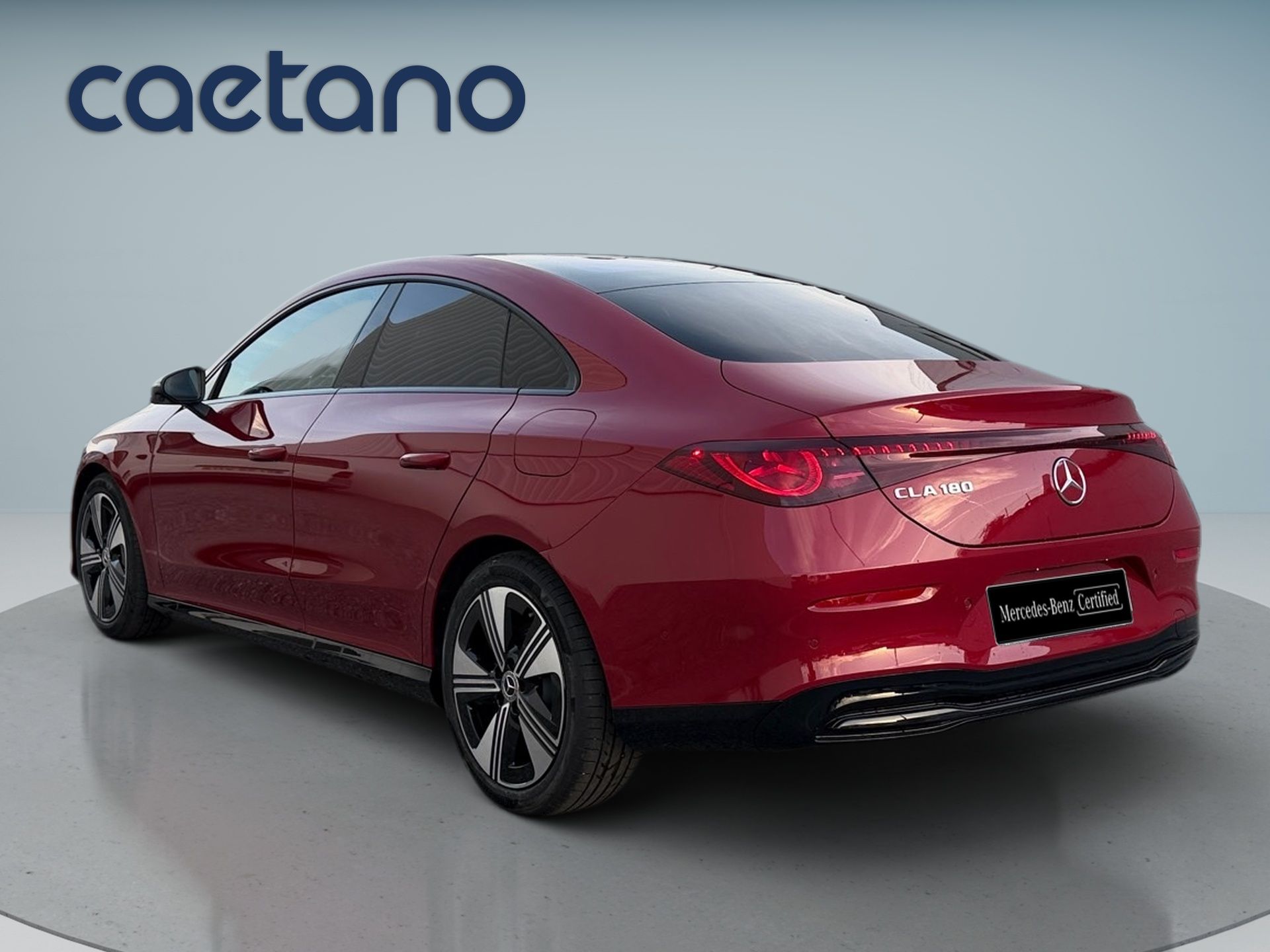 Mercedes-Benz CLA 180 — photo 2