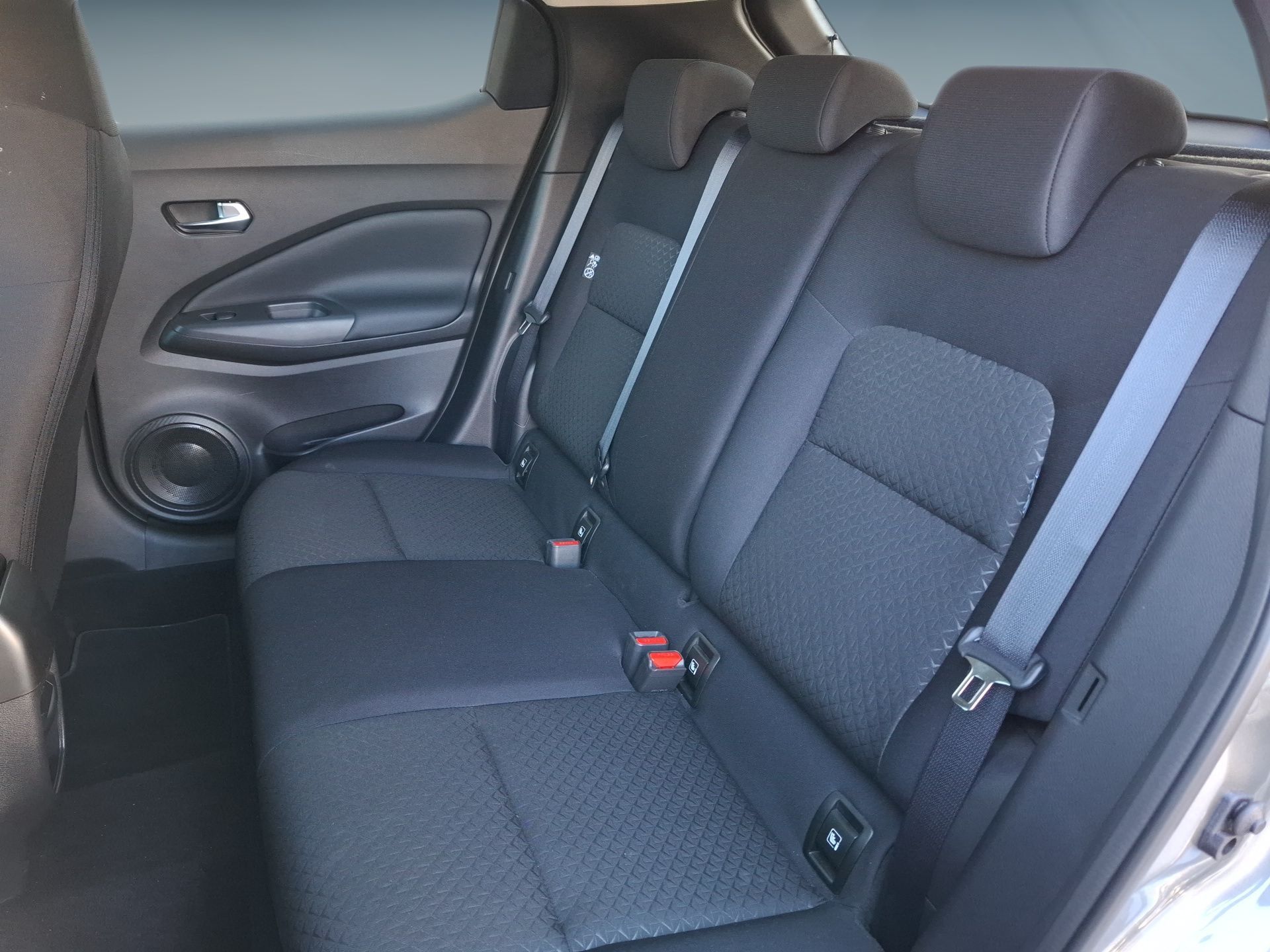 Nissan JUKE 1.0 DIG-T 114cv Acenta+ — photo 2