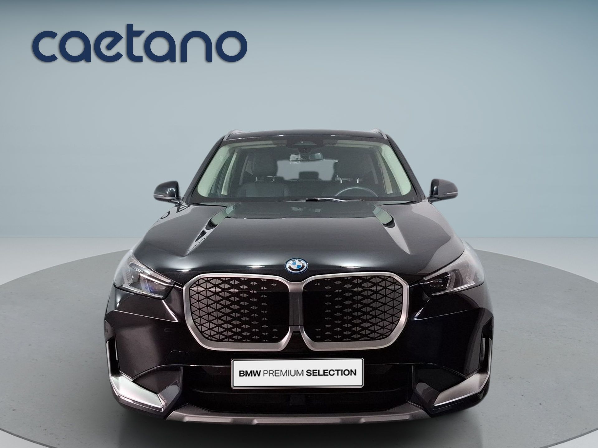 BMW iX1 eDrive20 — photo 3