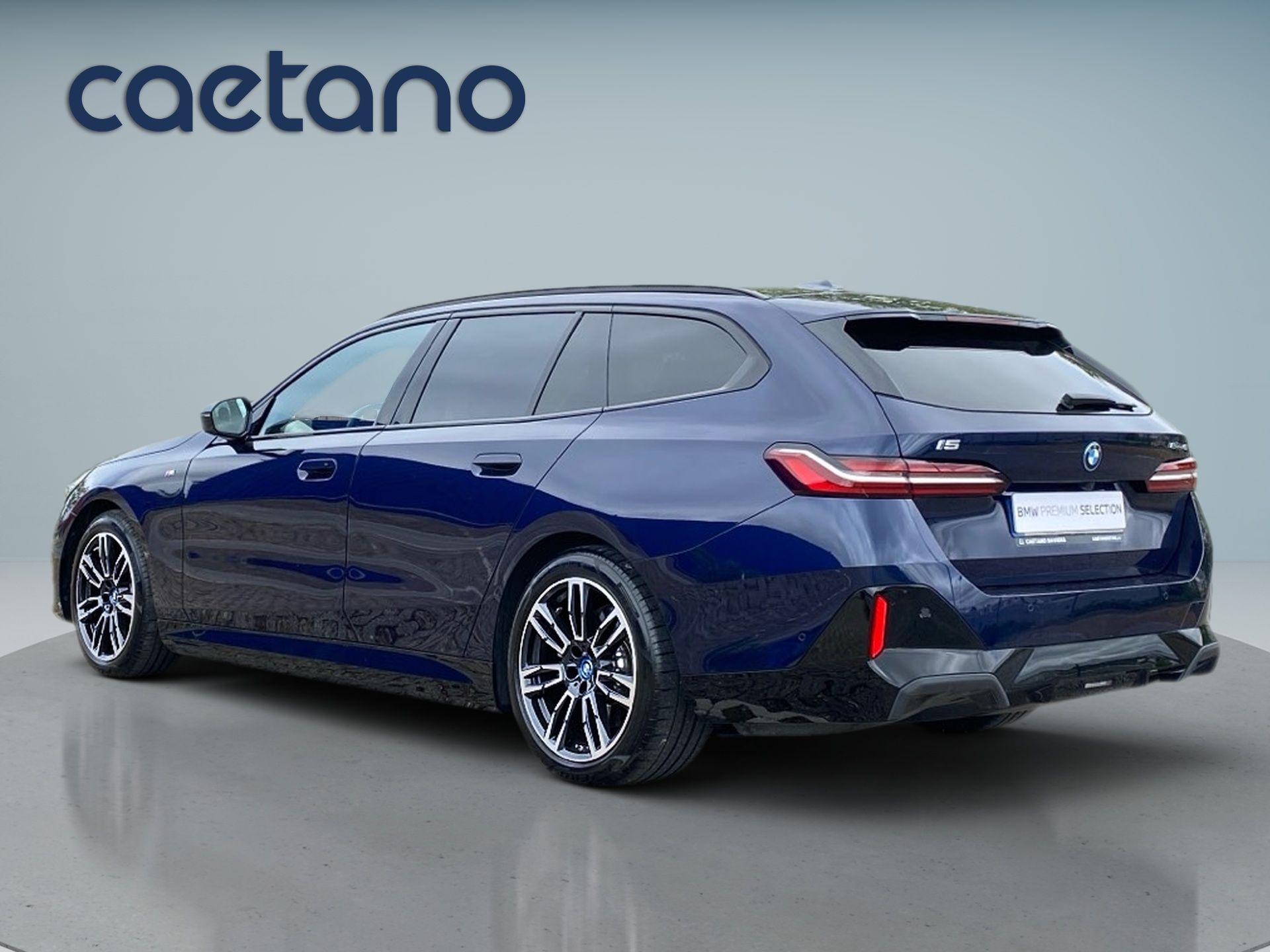 BMW i5 eDrive40 — photo 5