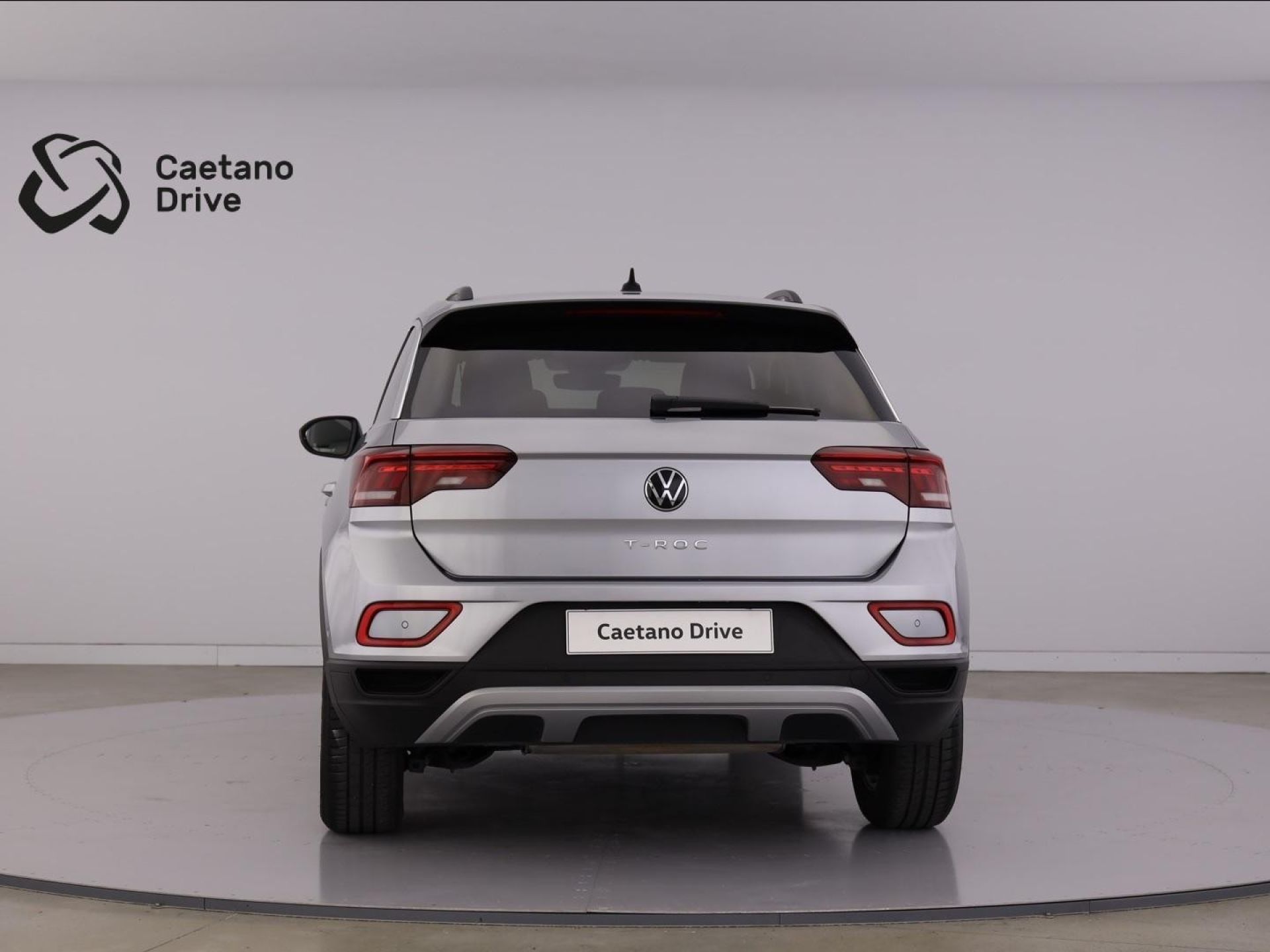Volkswagen T-Roc 1.0 TSI 115LIFE — photo 5