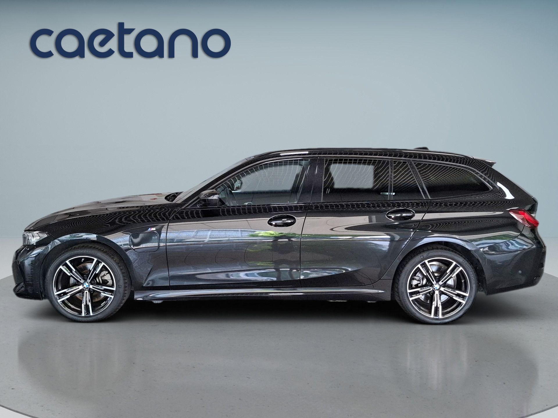 BMW Serie 3 330e Auto — photo 3