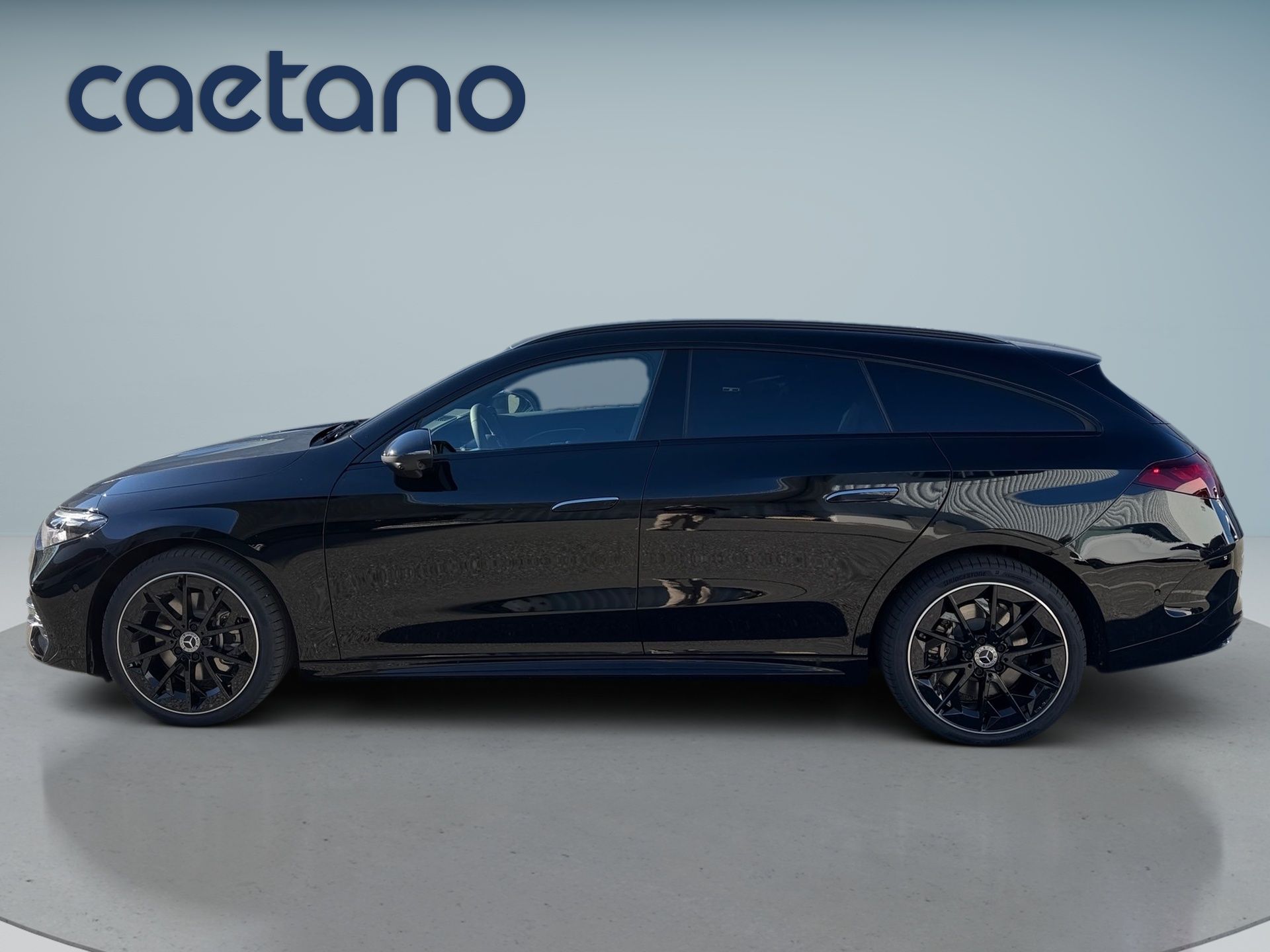 Mercedes-Benz CLA 250+ Shooting Brake com tecnologia EQ — photo 2