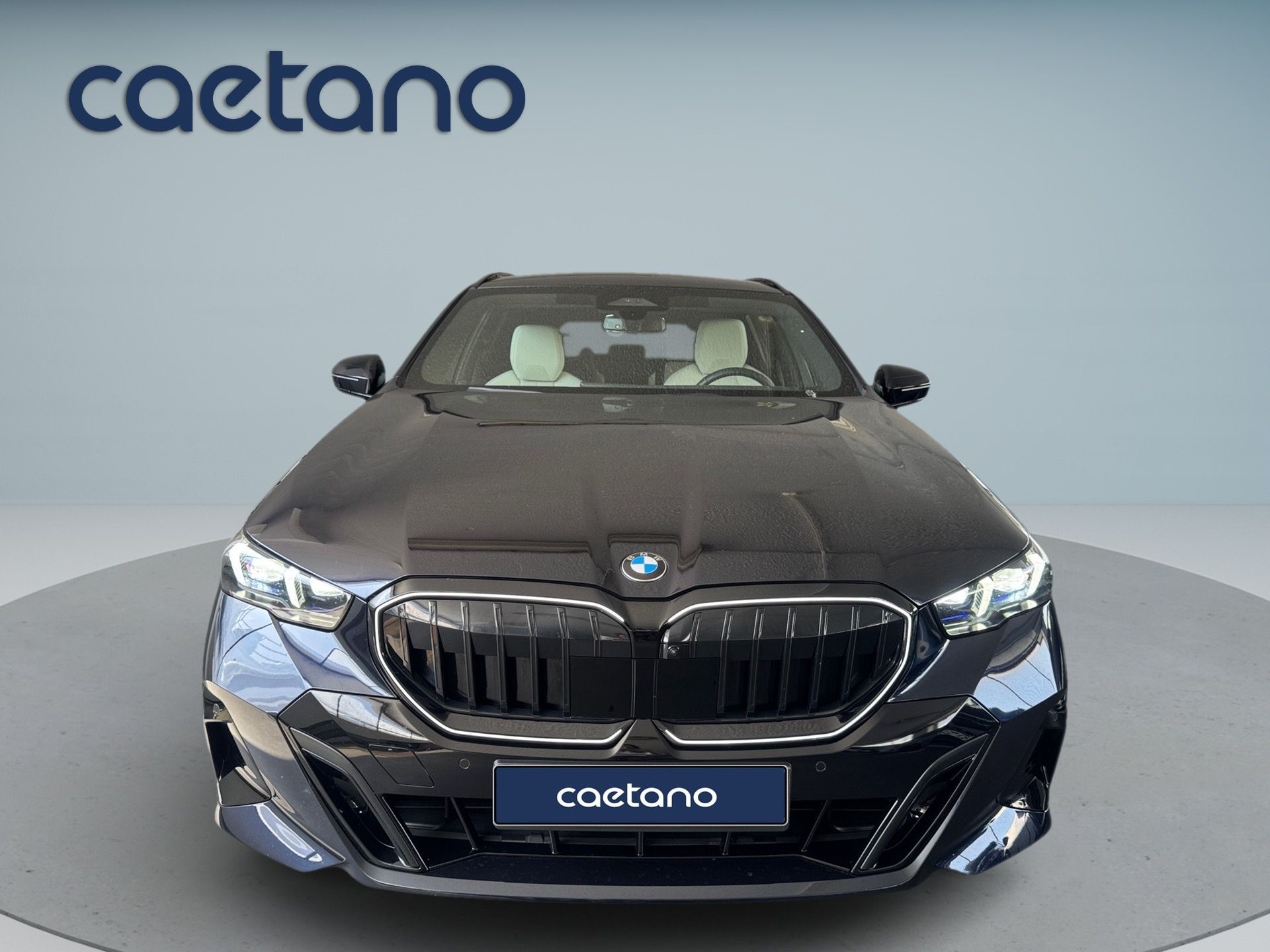 BMW Serie 5 520d — photo 2