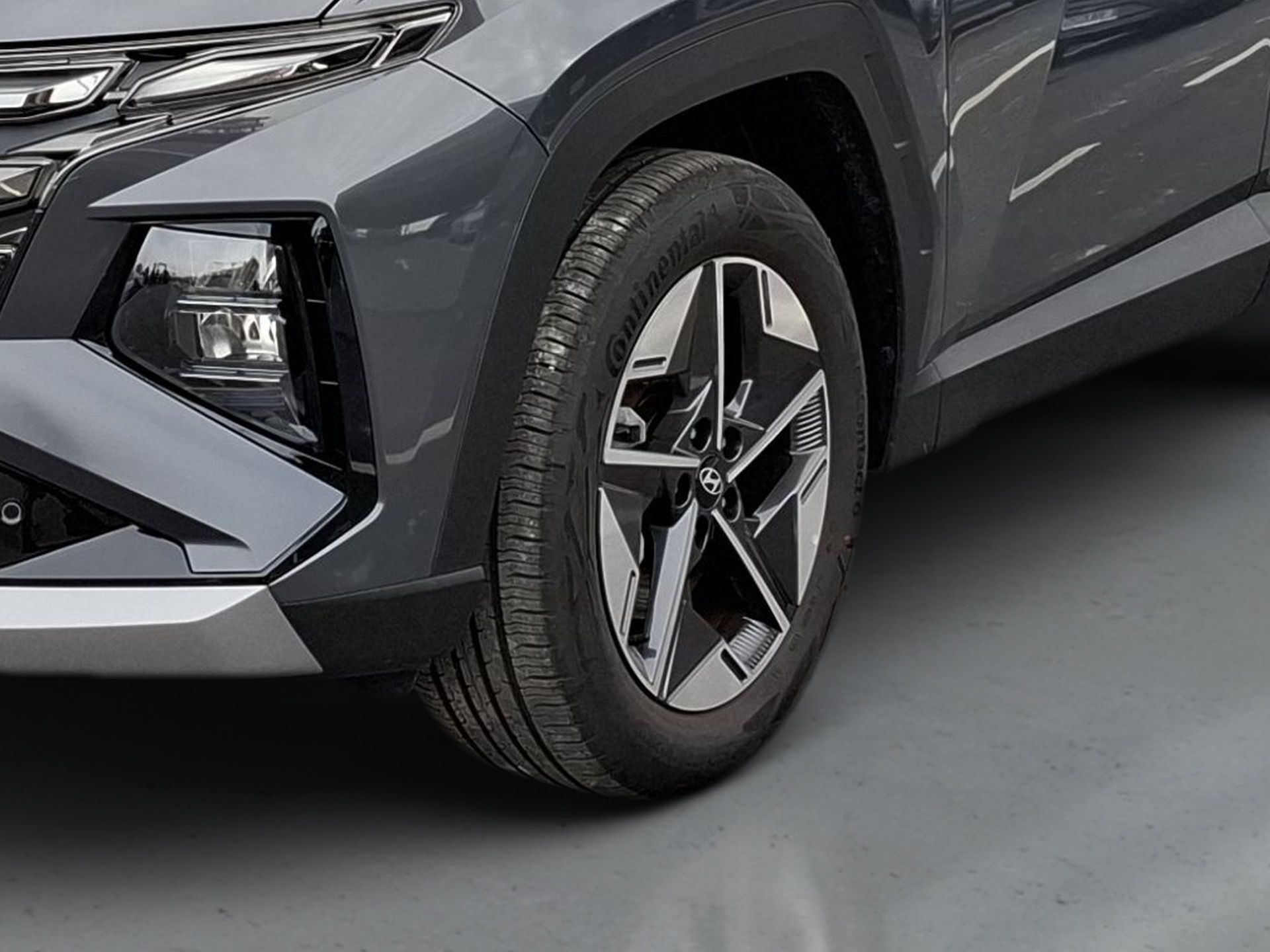 Hyundai Tucson 1.6 TGDi Vanguard + TT MY25 — photo 4