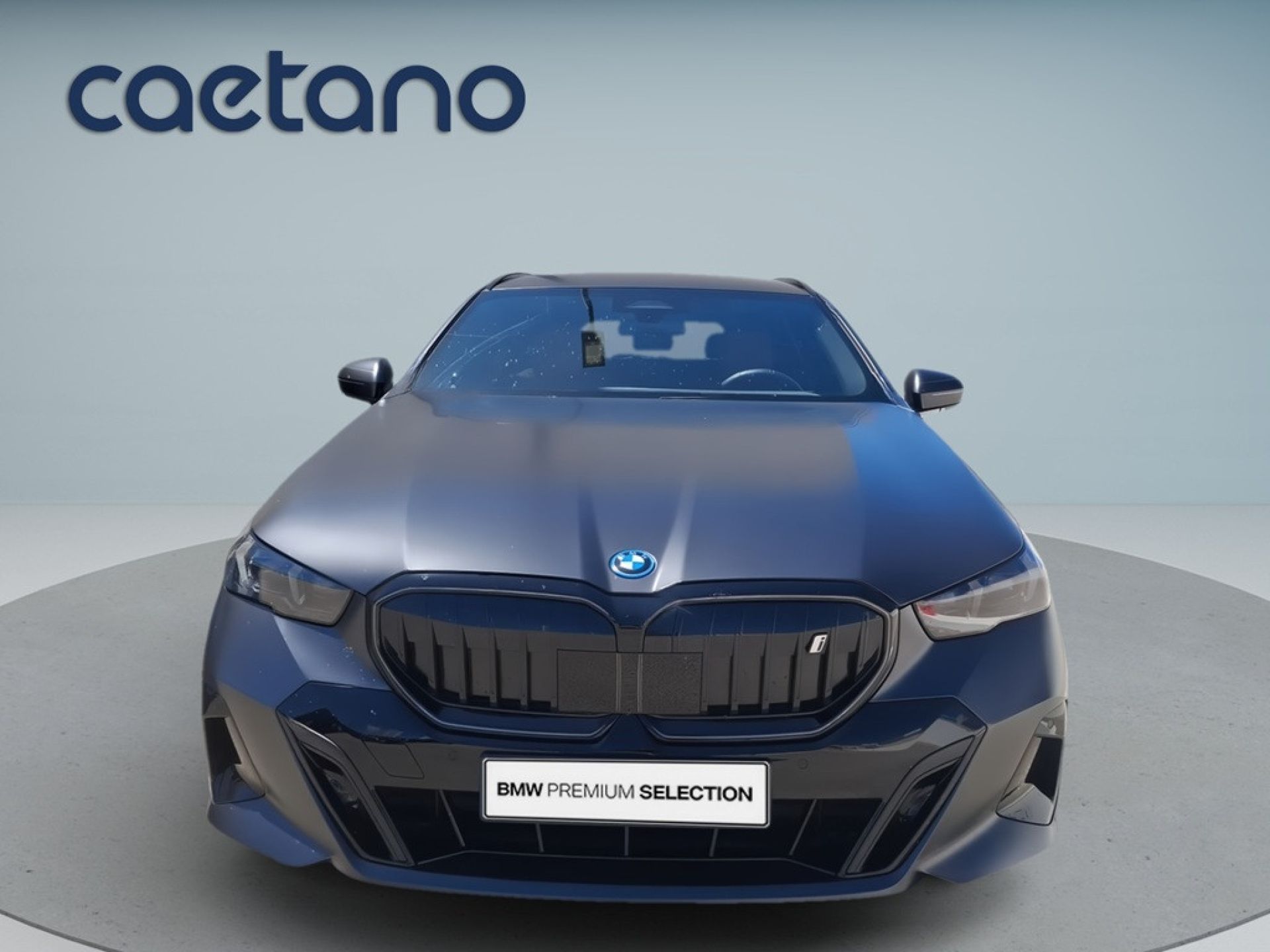 BMW i5 eDrive40 — photo 4