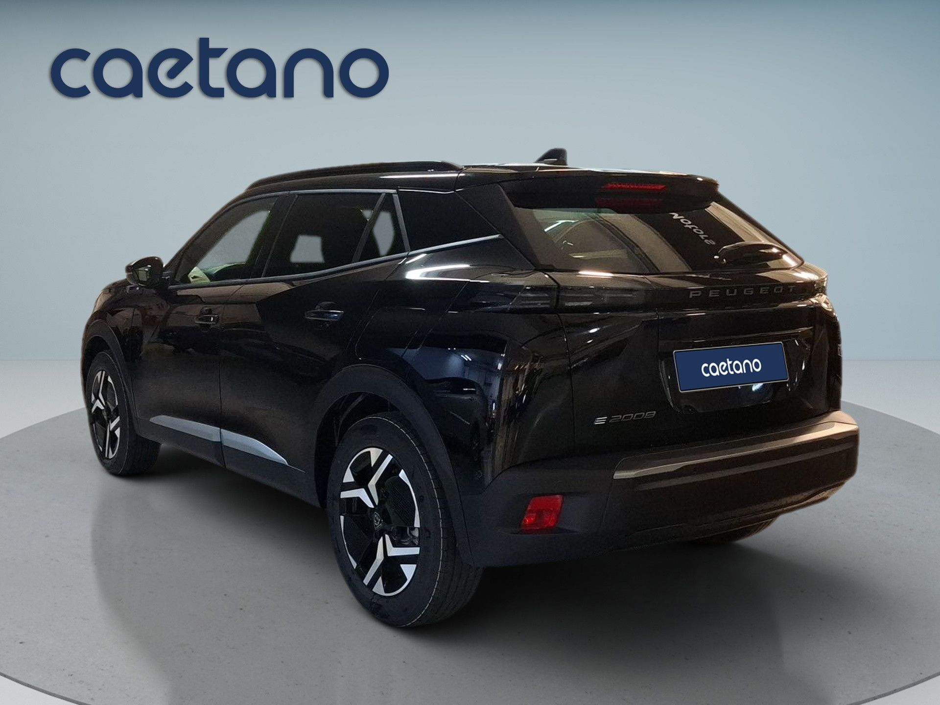 Peugeot 2008 Allure 156cv (115 kW) - Bateria 54 kWh — photo 5