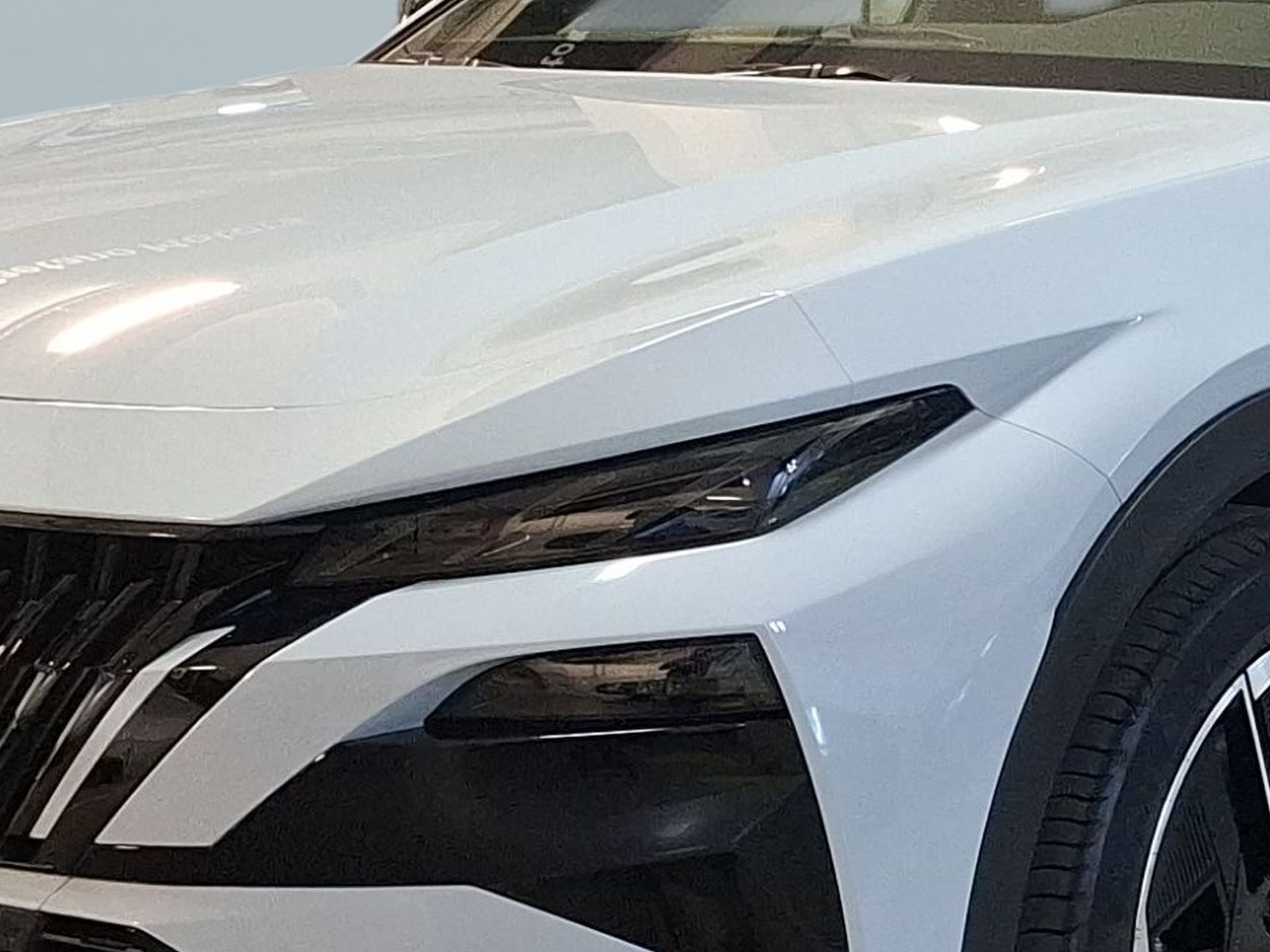Peugeot 408 Elétrico 210 cv - Bateria 58 kWh Allure — photo 4
