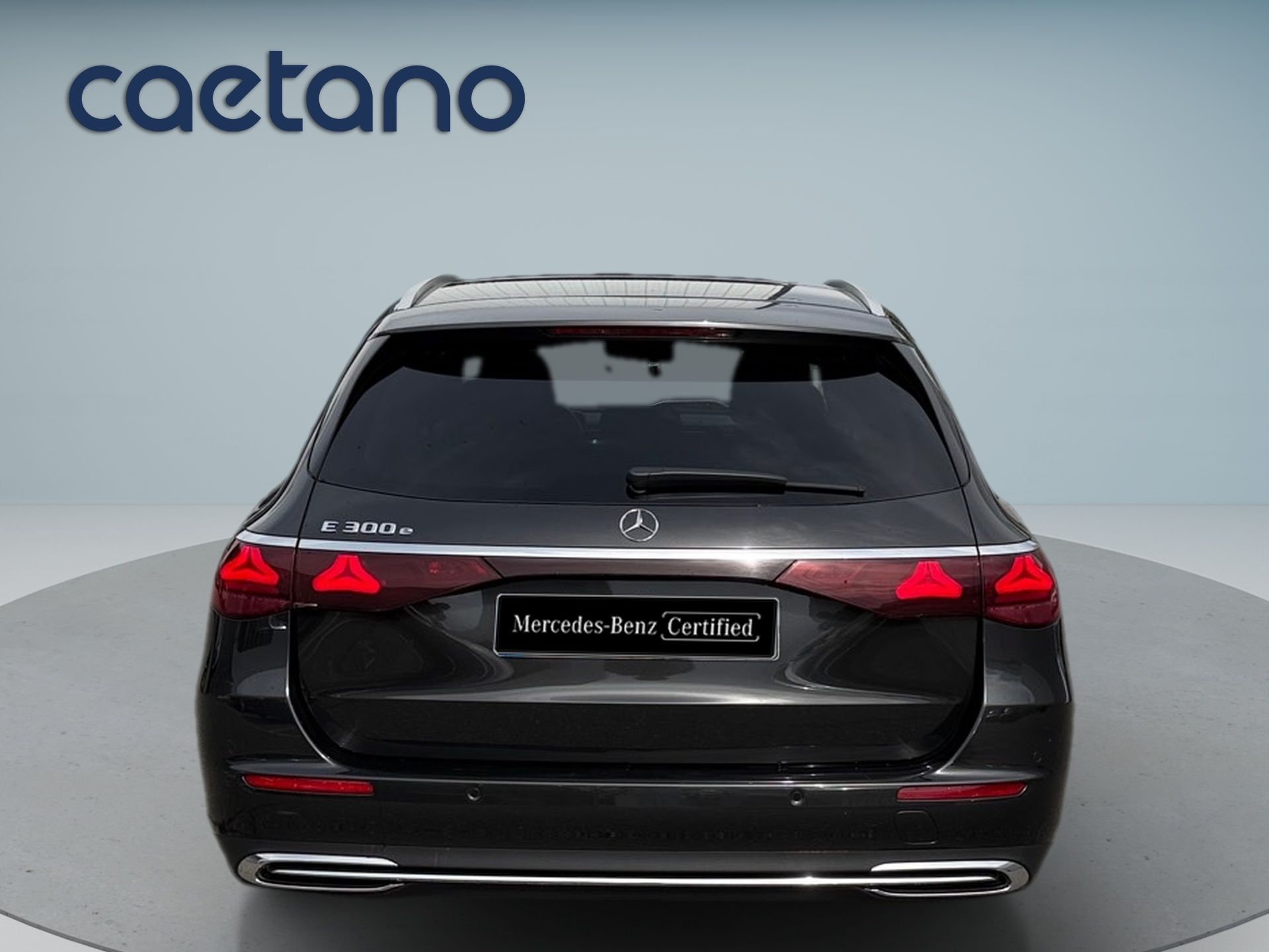 Mercedes-Benz Classe E 300 e Station Auto — photo 4