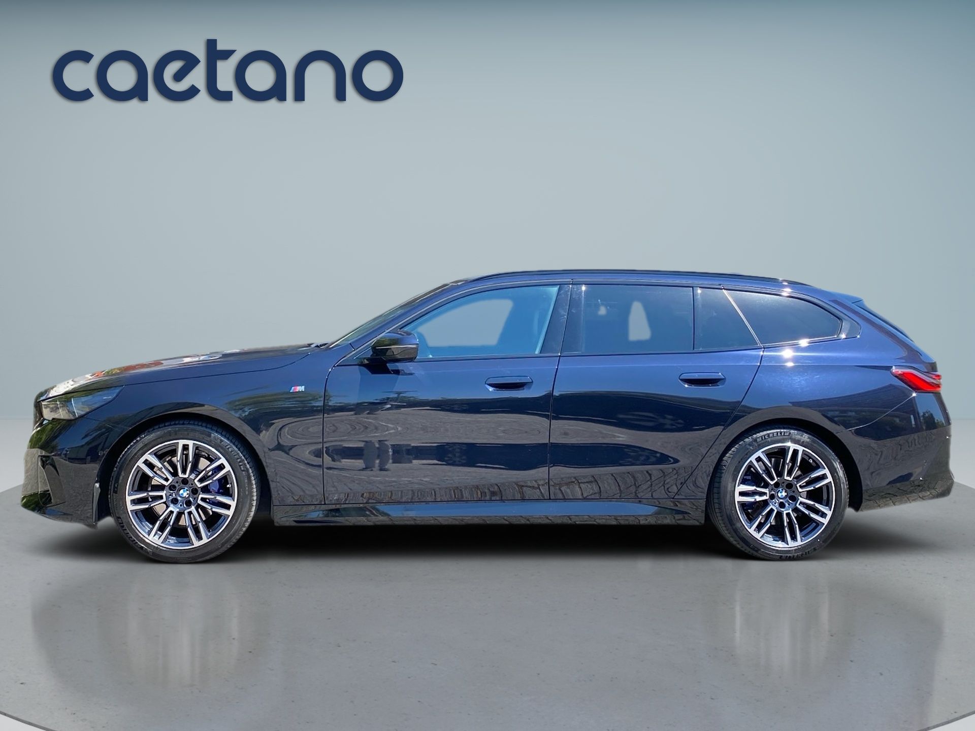BMW Serie 5 520d — photo 3