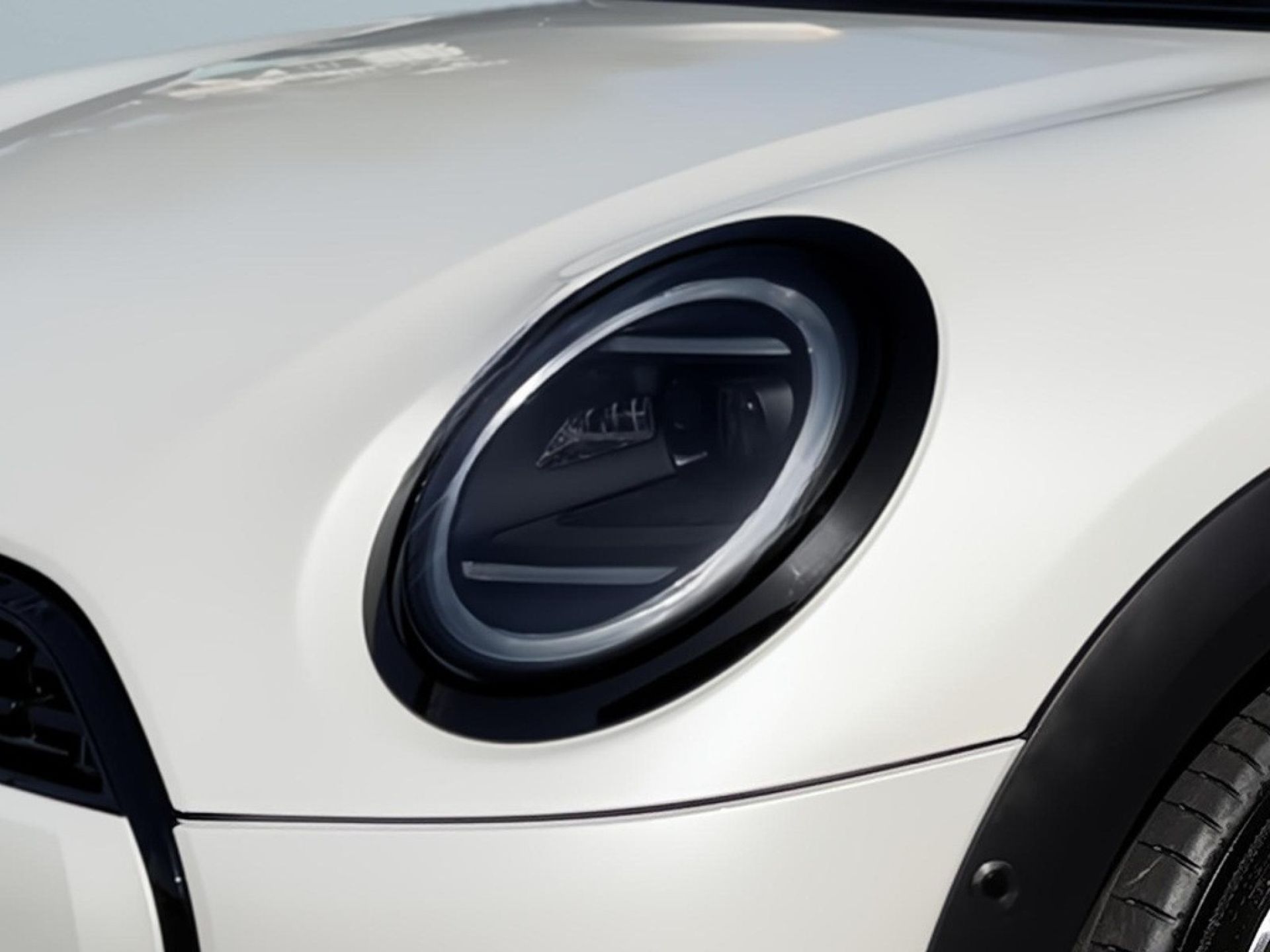 MINI Cooper 1.5 C — photo 2