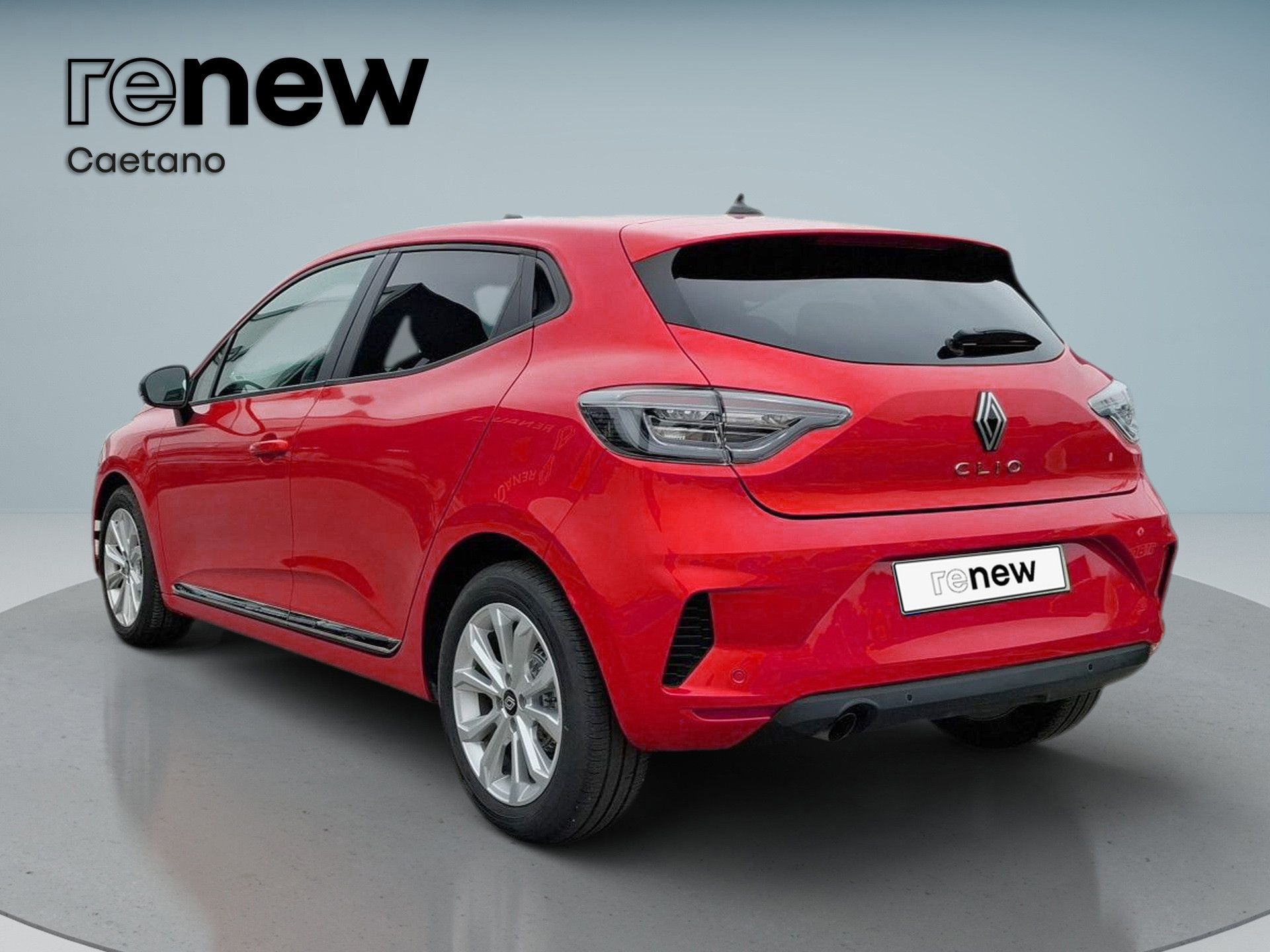 Renault Clio TCe 100 Bi-Fuel Evolution — photo 3