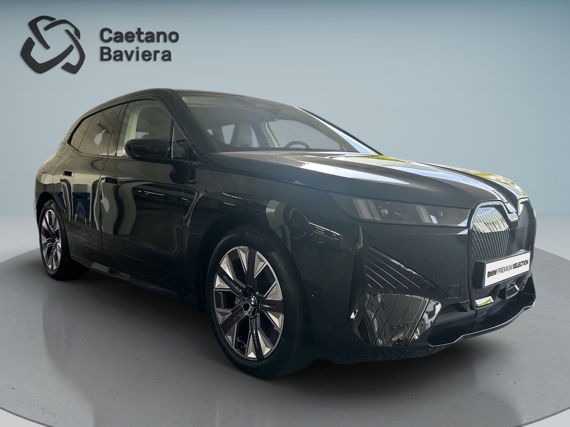 BMW iX xDrive45 — photo 3
