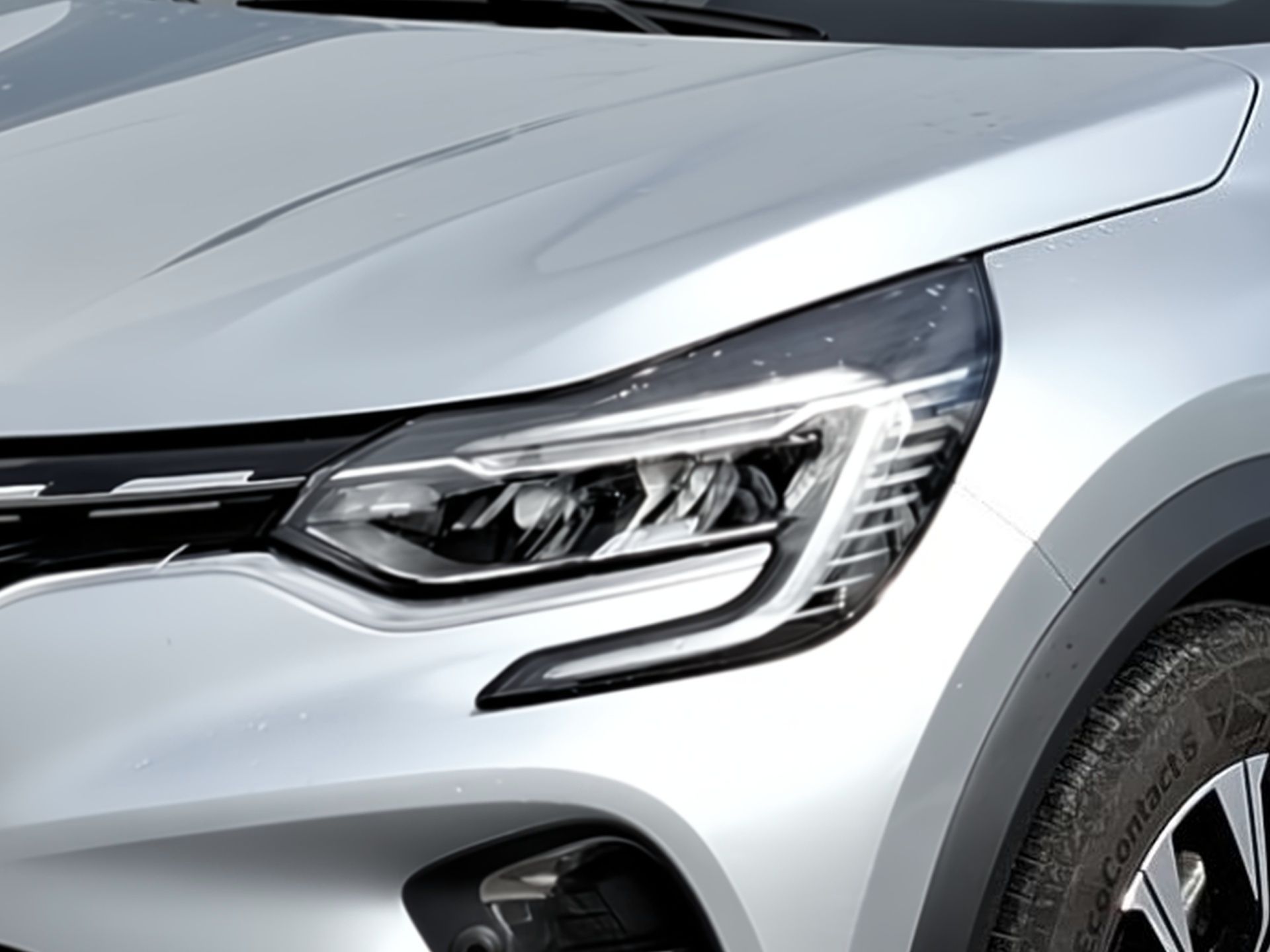 Renault Captur 1.0 TCe 100 Bi-Fuel techno — photo 3