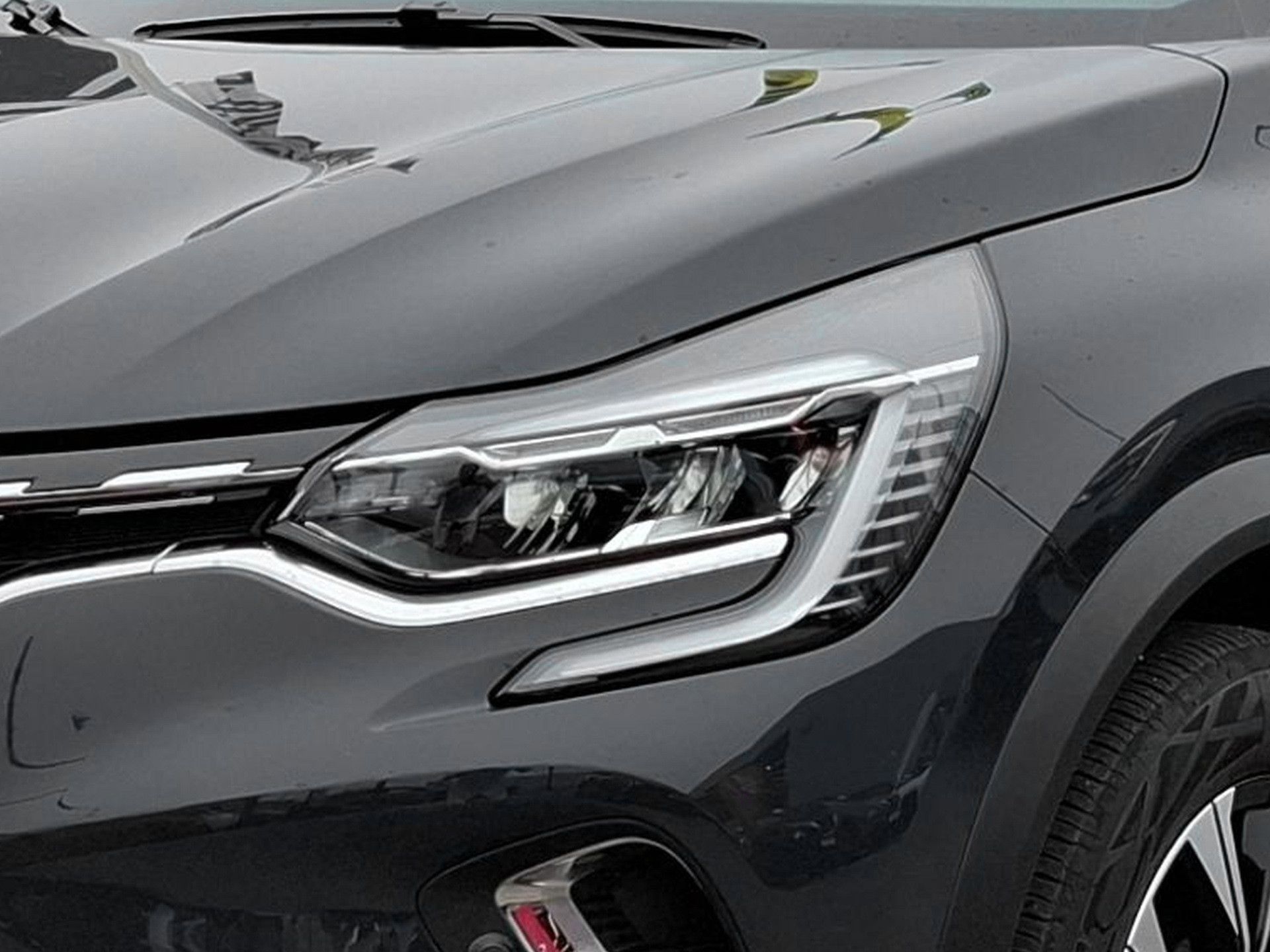 Renault Captur 1.0 TCe 100 Bi-Fuel techno — photo 5