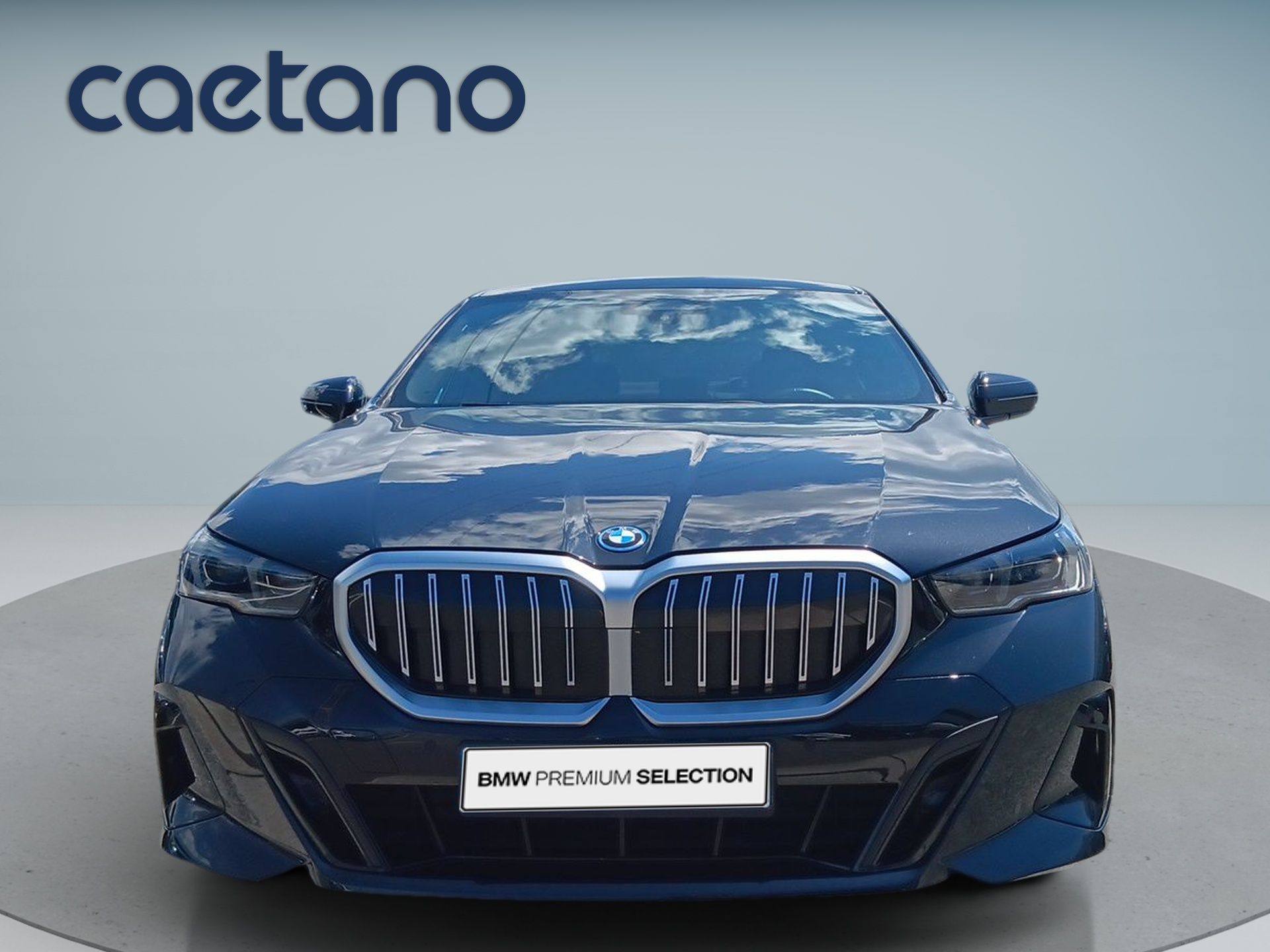 BMW Serie 5 530e — photo 2