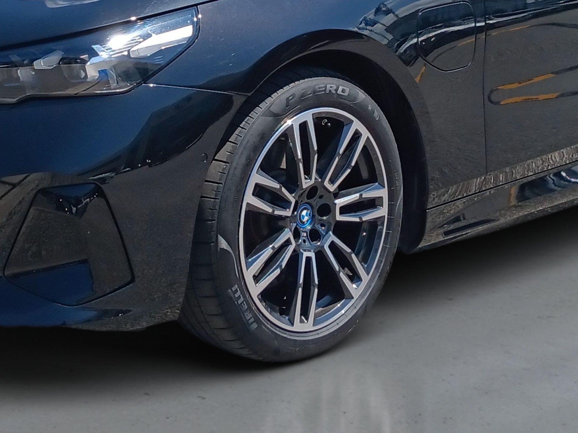 BMW Serie 5 530e — photo 5