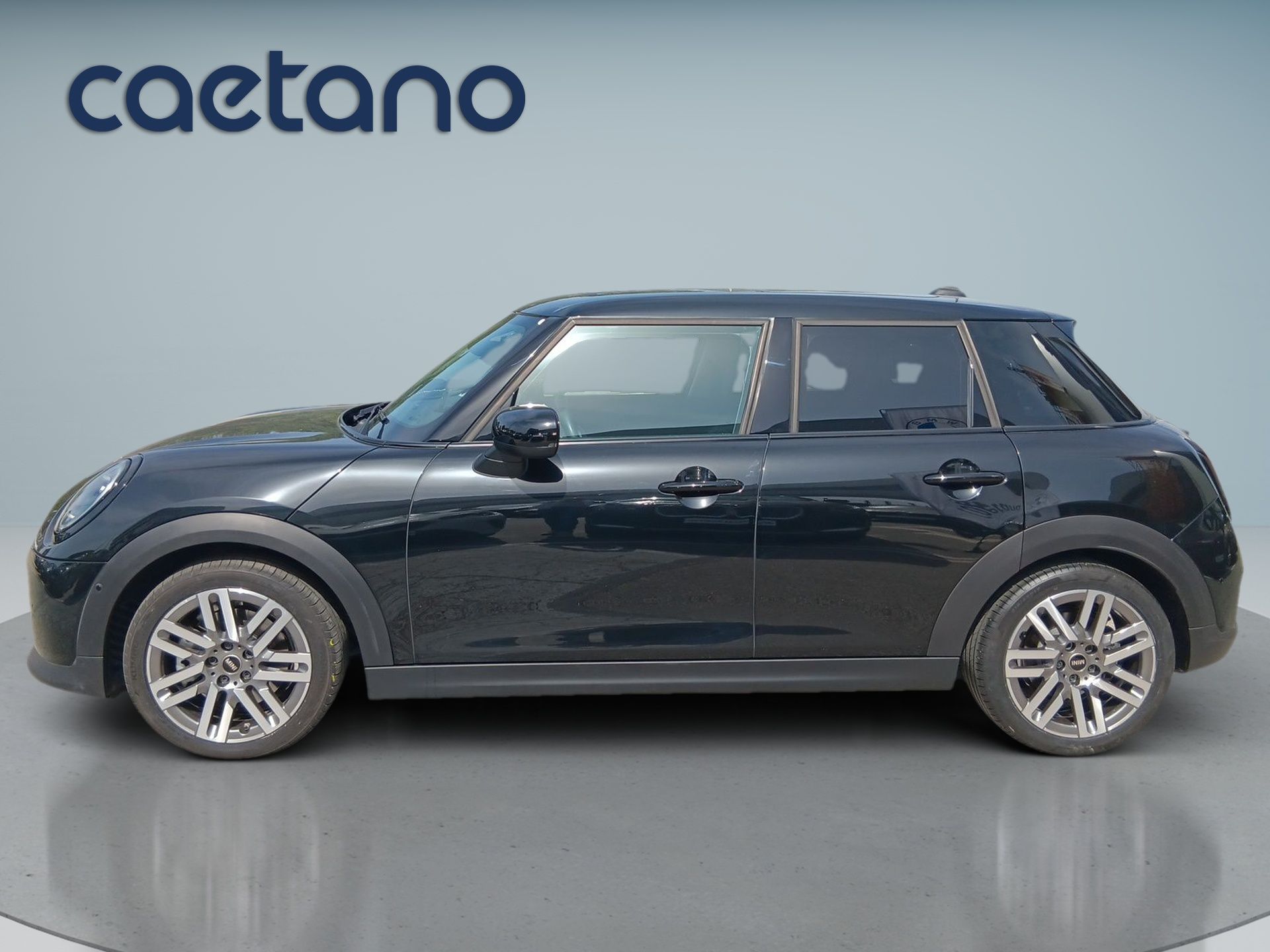 MINI Cooper 1.5 C — photo 3