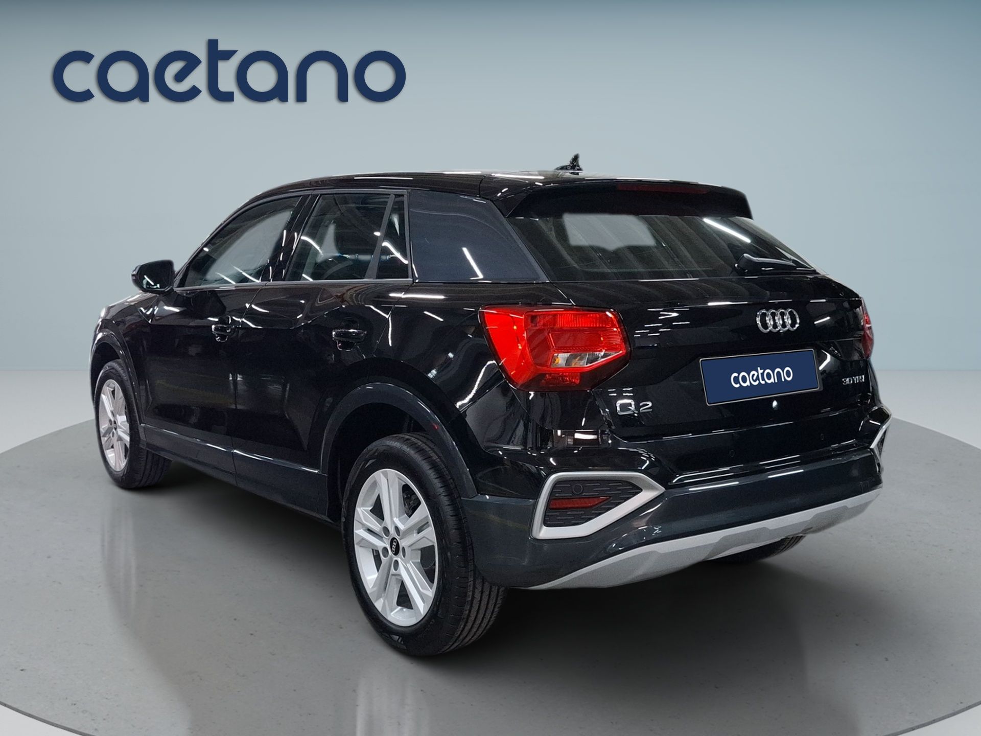 Audi Q2 30 TFSI Advance — photo 3