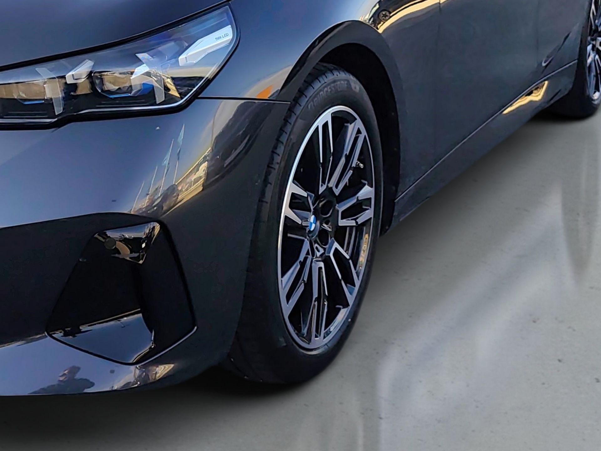 BMW Serie 5 520d — photo 4
