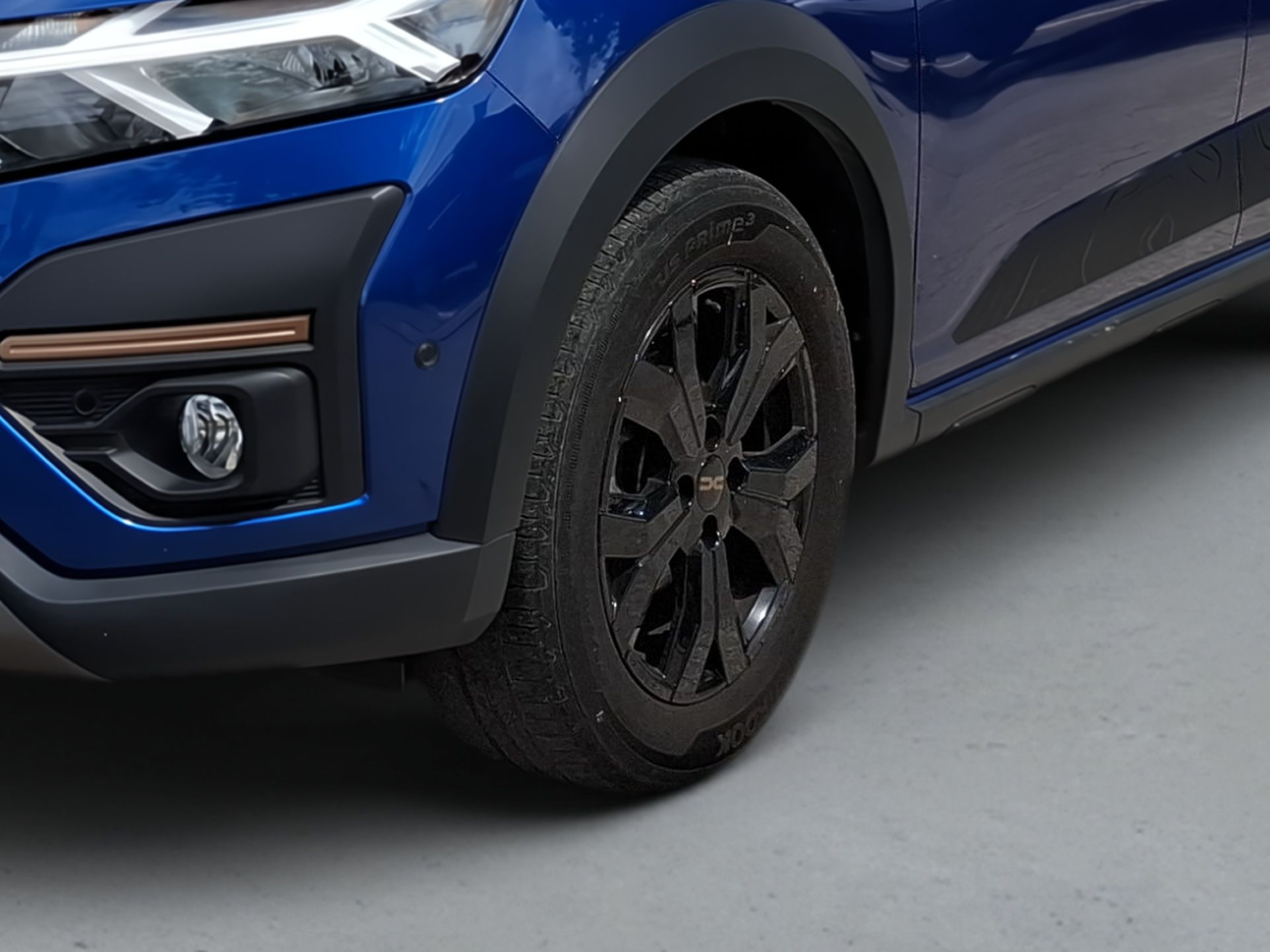 Dacia Sandero ECO-G 100 Bi-Fuel Stepway Extreme — photo 2