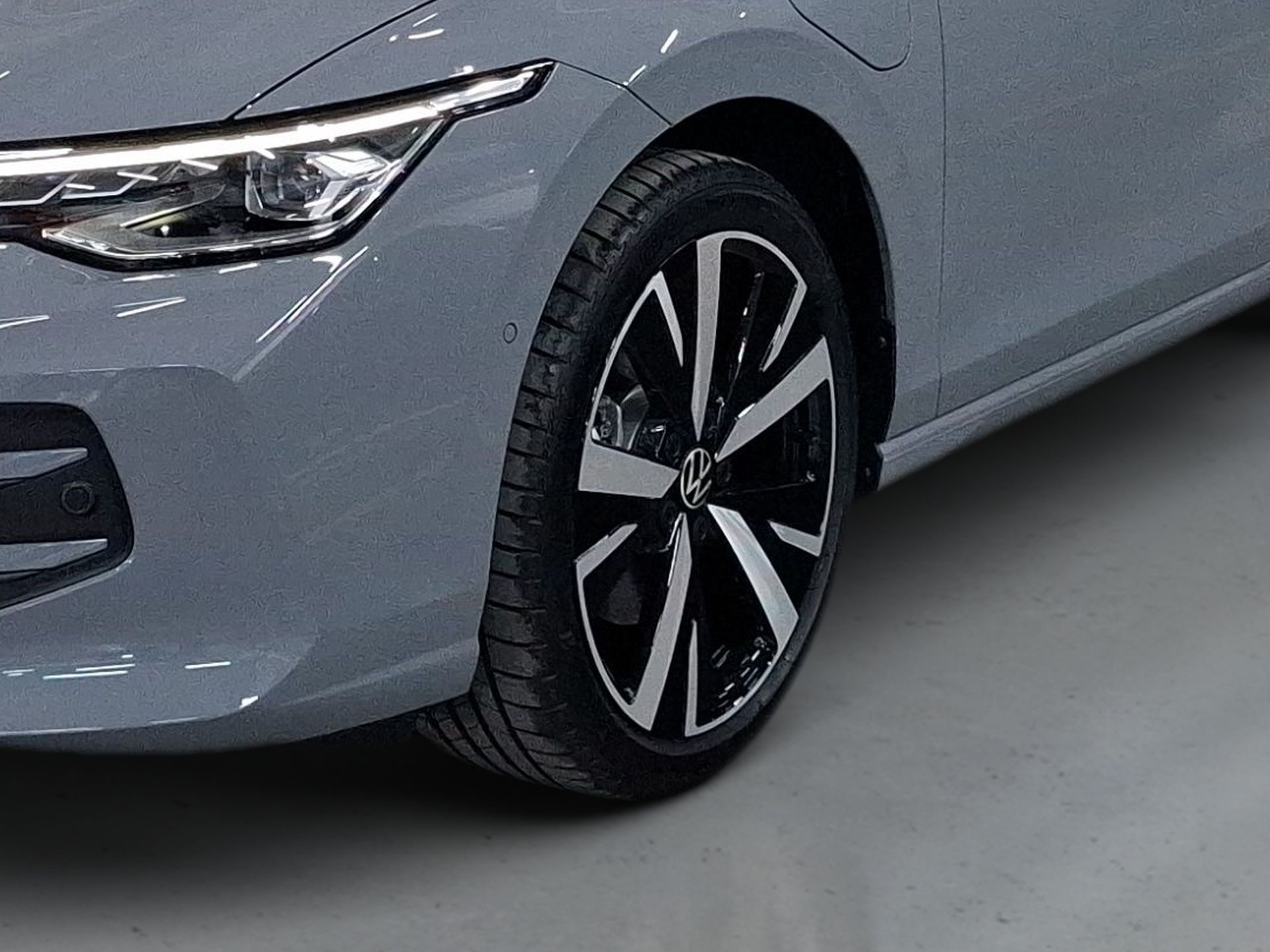 Volkswagen Golf 1.5 TSI 204cv DSG SPORTLINE eHybrid — photo 5