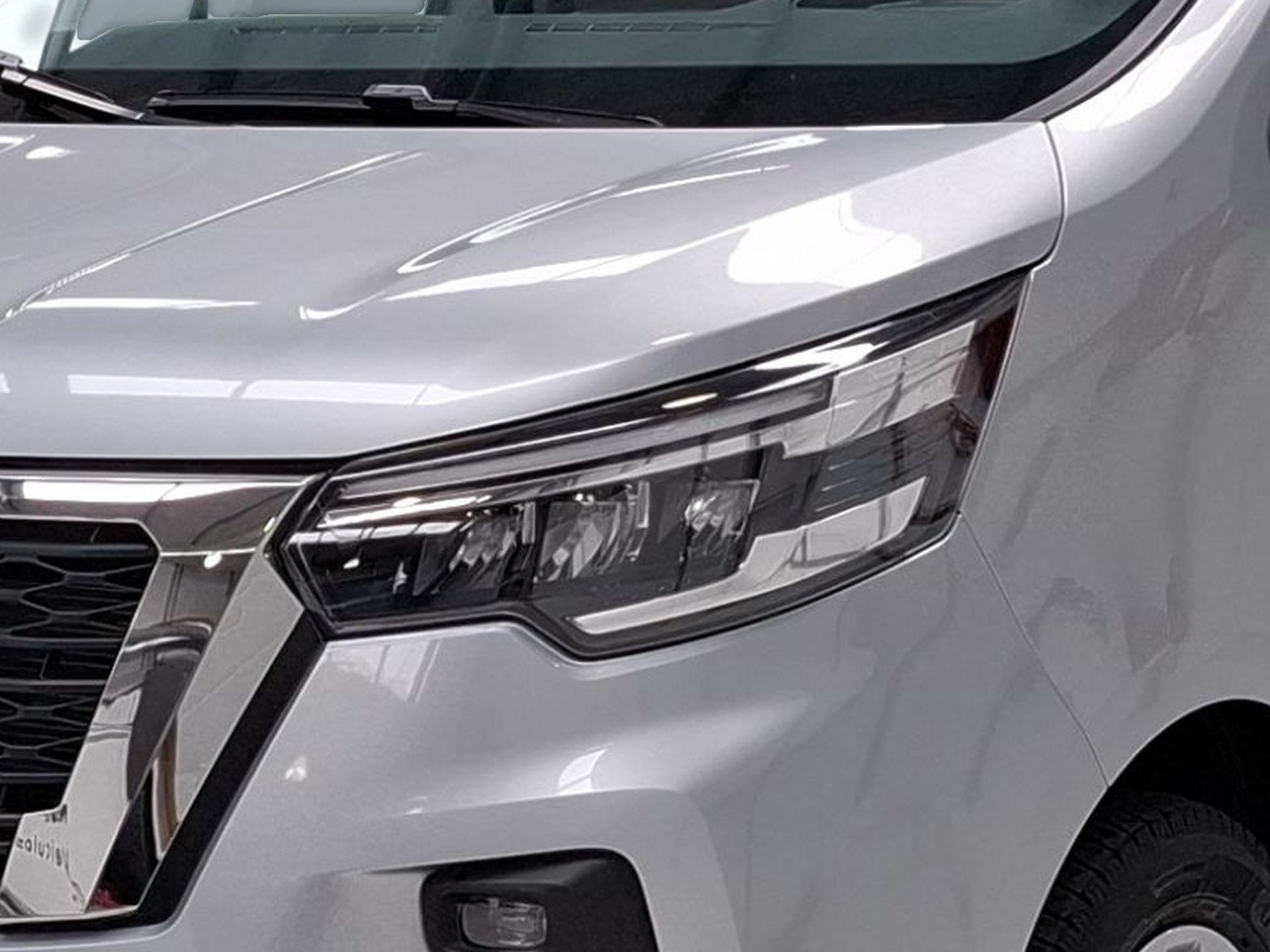 Nissan Primastar Primastar Passageiros Acenta 110HP L1 — photo 4