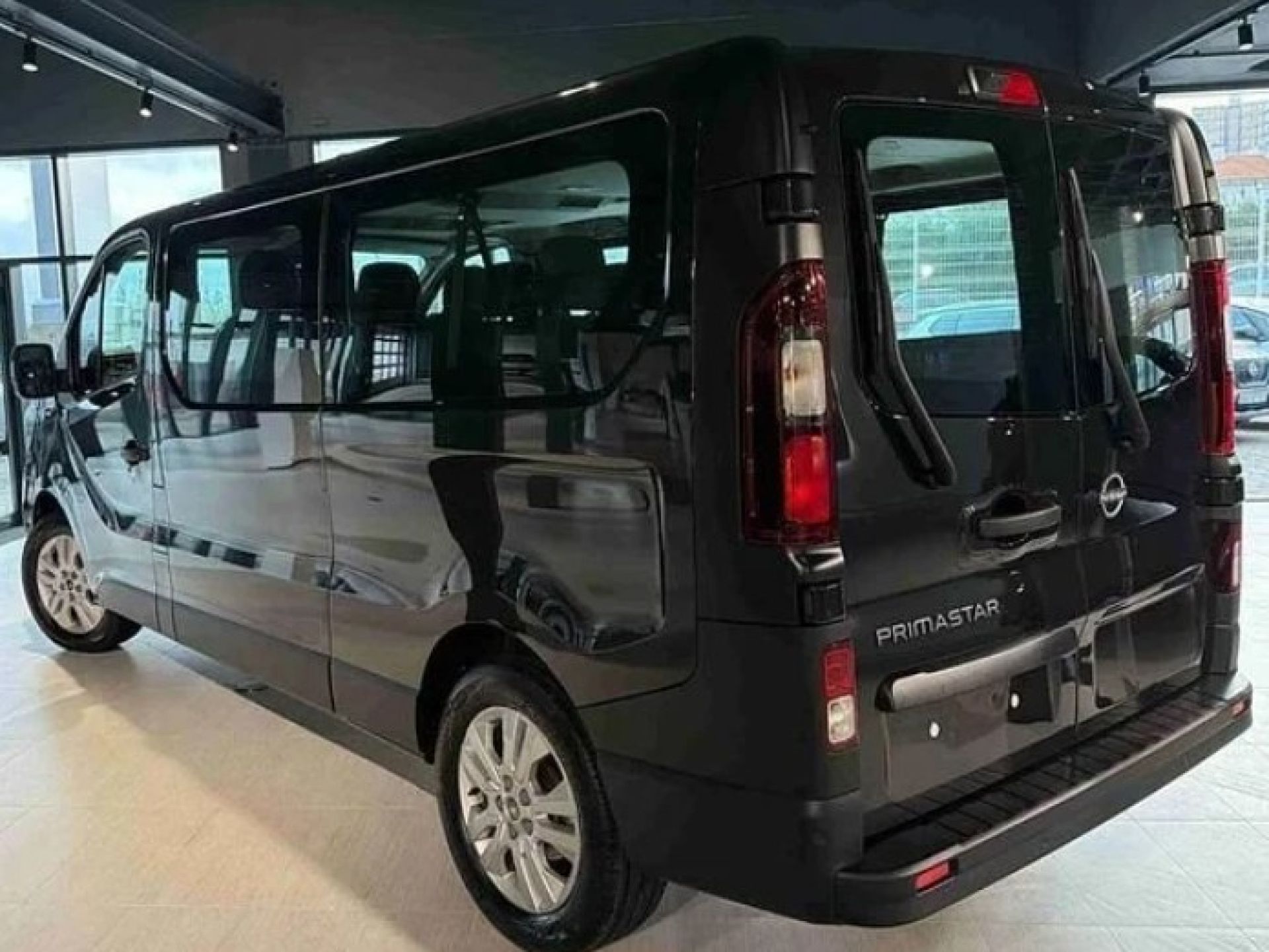Nissan Primastar Primastar Pass. N-Connecta 150HP AT L2 — photo 5
