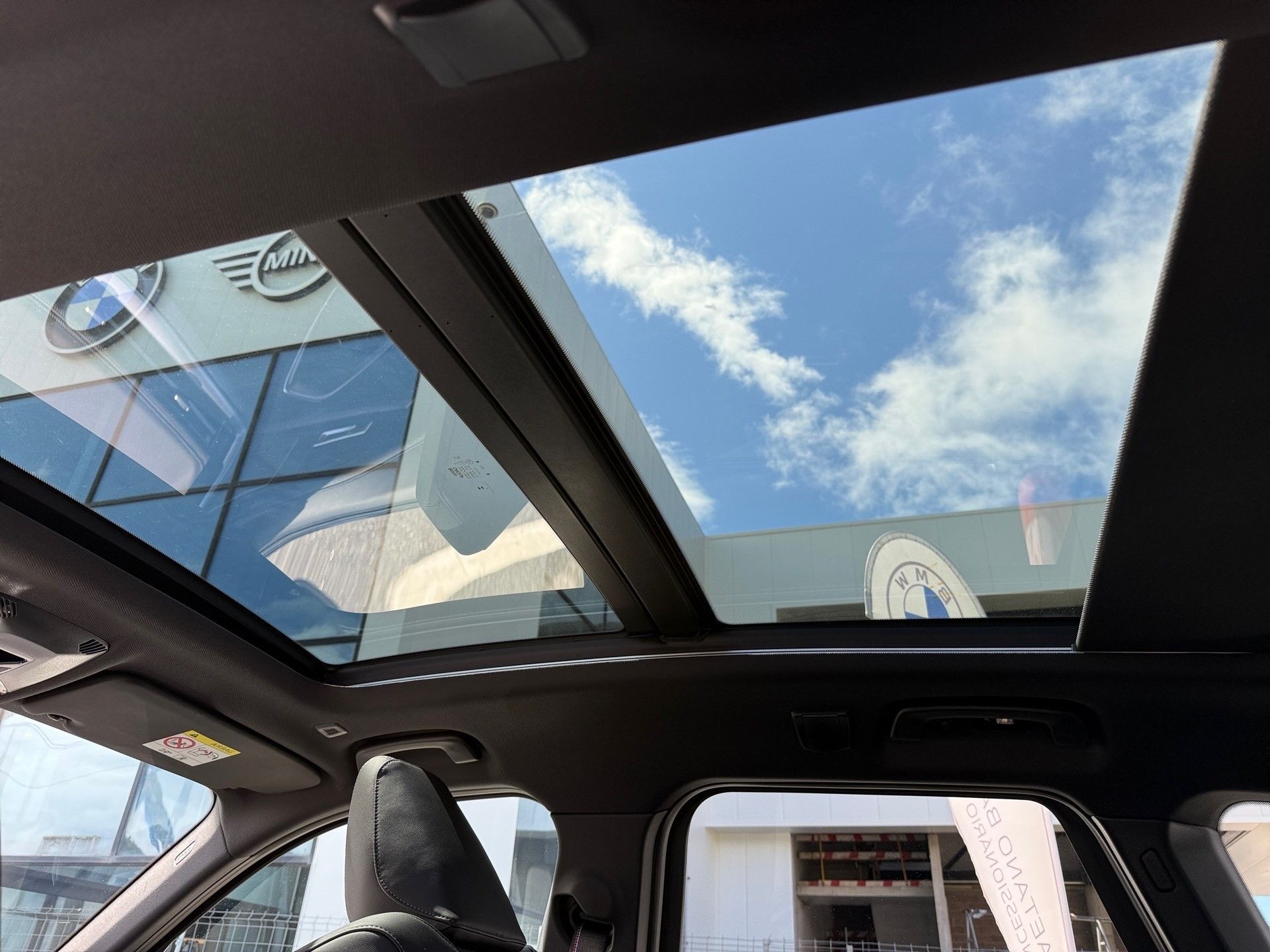 BMW X1 X1 xDrive25e — photo 2
