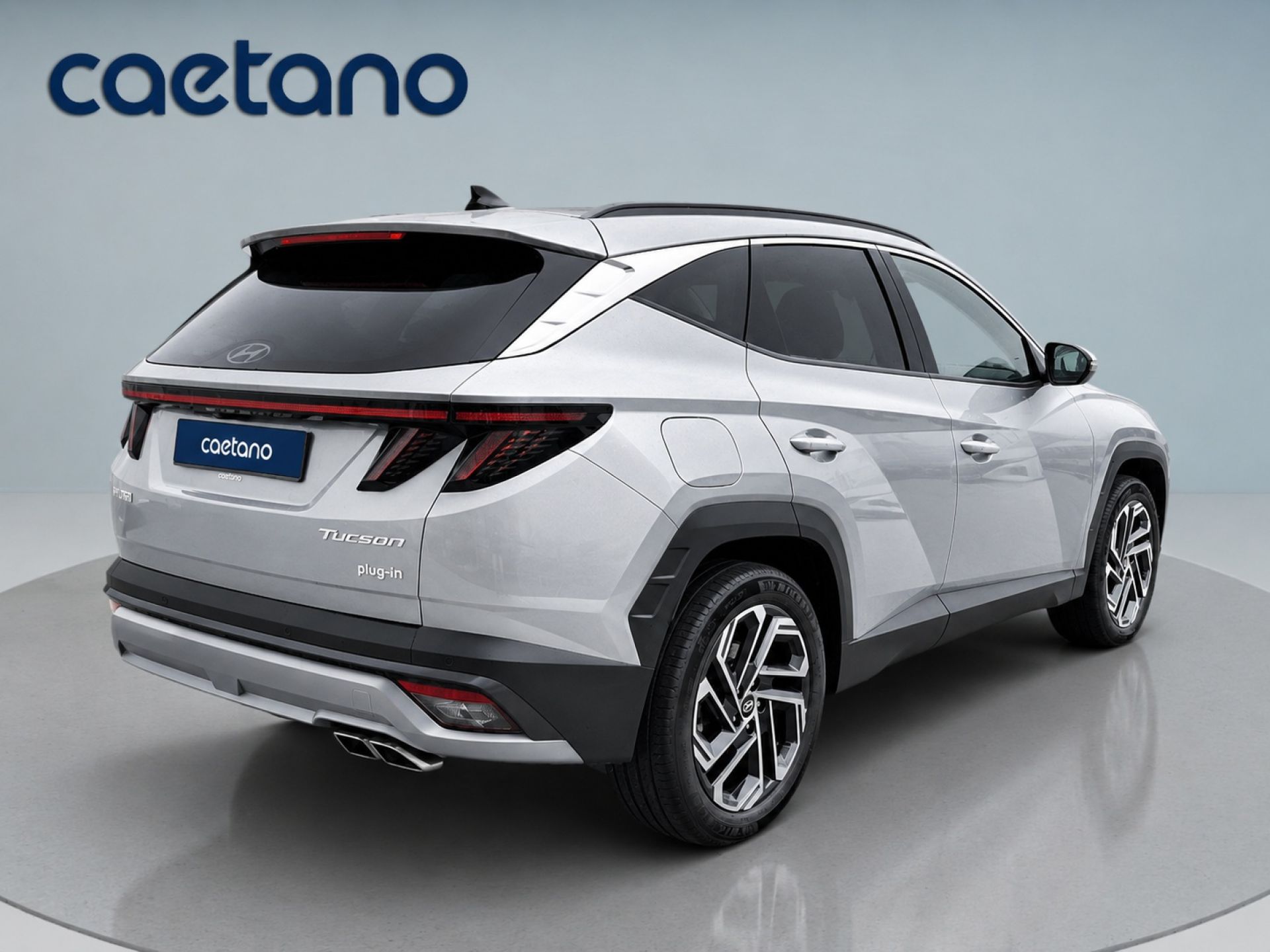 Hyundai Tucson PHEV 1.6 TGDI AT e-Vanguard + TT MY25 — photo 4