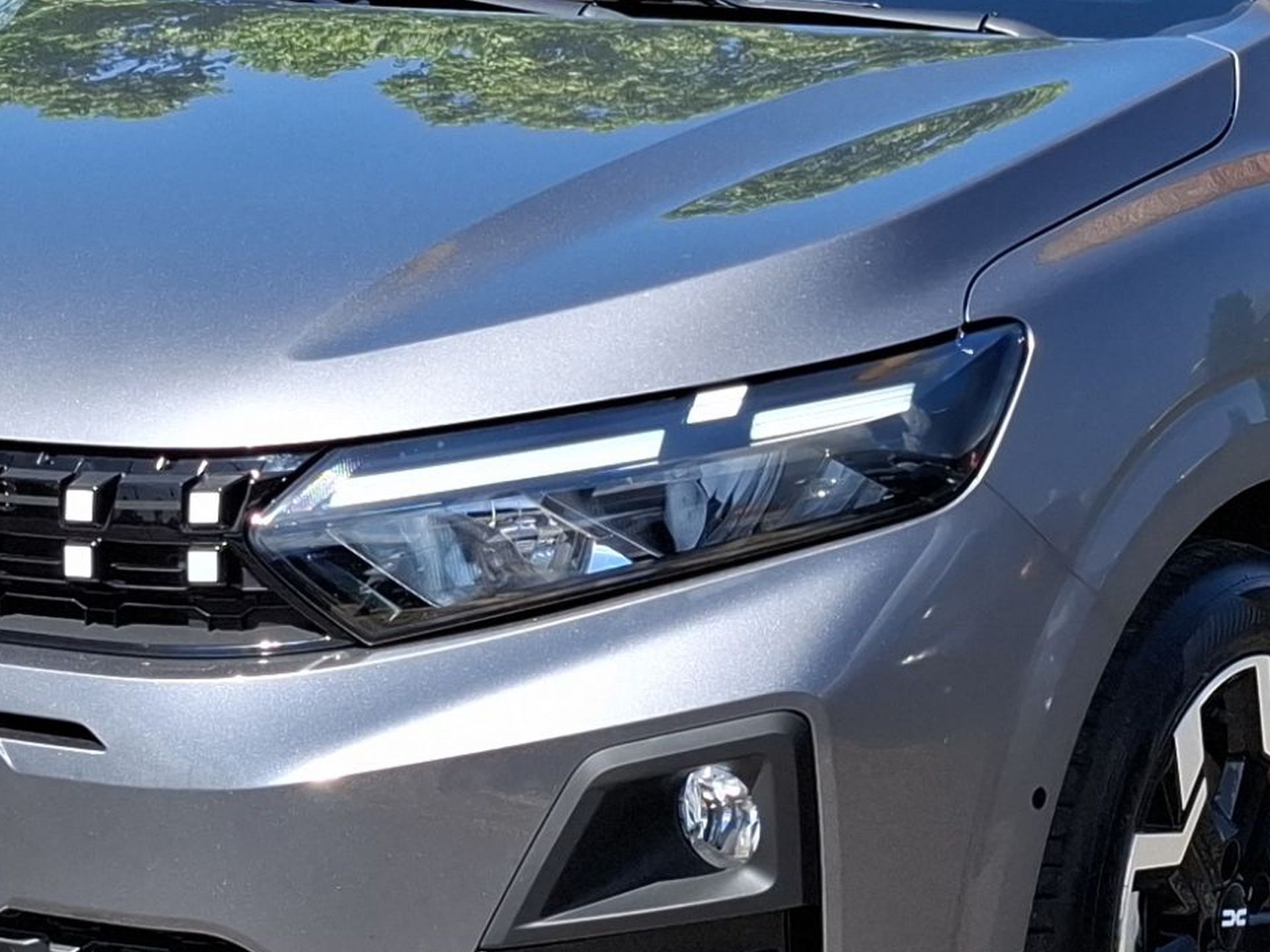 Dacia Sandero ECO-G 100 Bi-Fuel Journey — photo 5