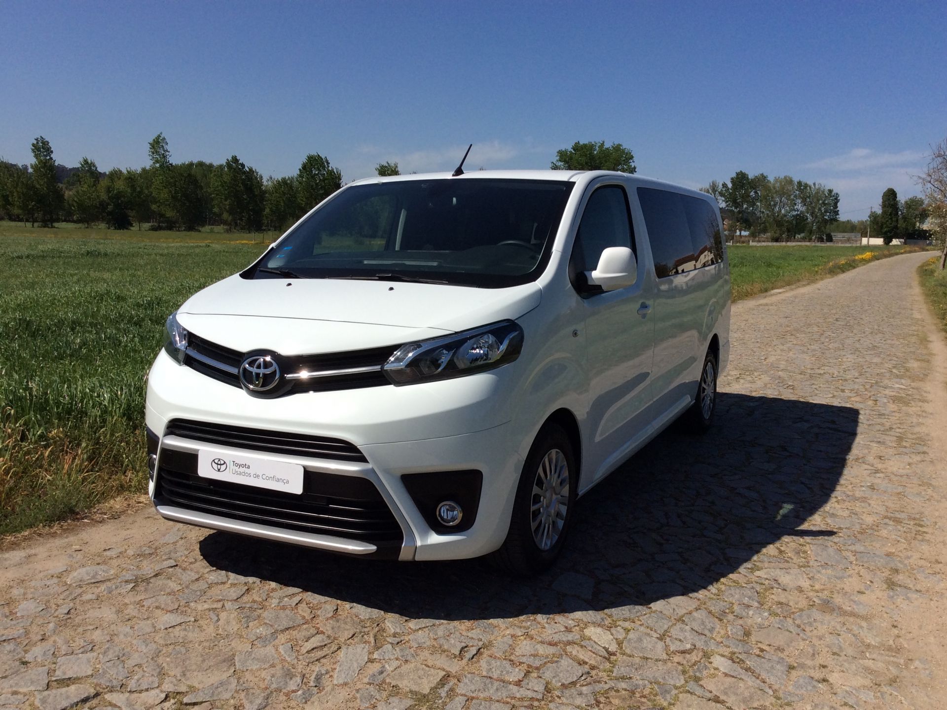 Toyota proace verso характеристики