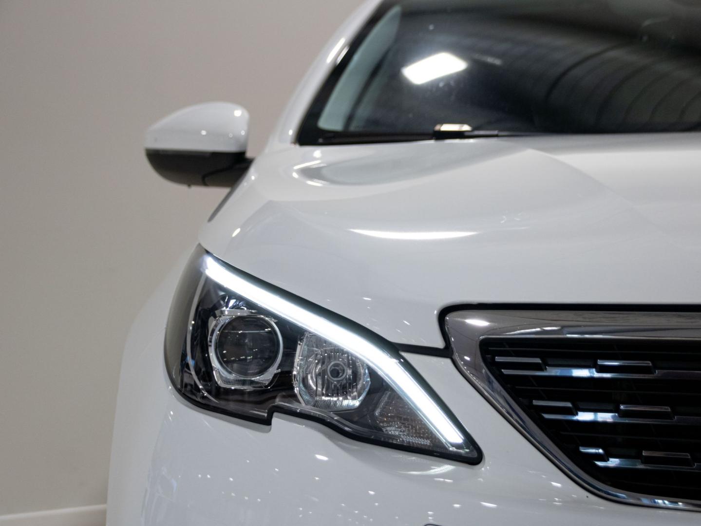Peugeot 308 5p Allure 1.2 PureTech 81KW (110CV)