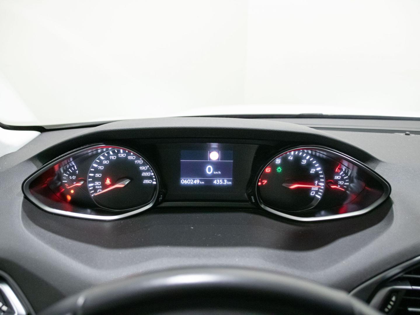 Peugeot 308 5p Allure 1.2 PureTech 81KW (110CV)