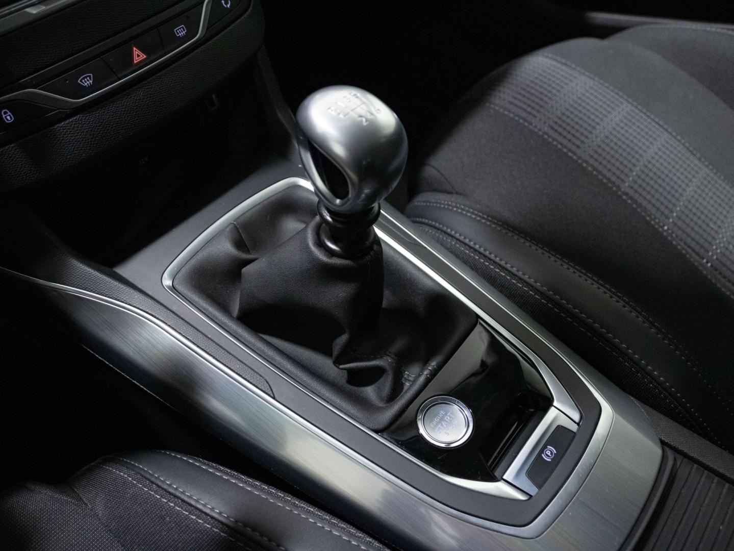 Peugeot 308 5p Allure 1.2 PureTech 81KW (110CV)