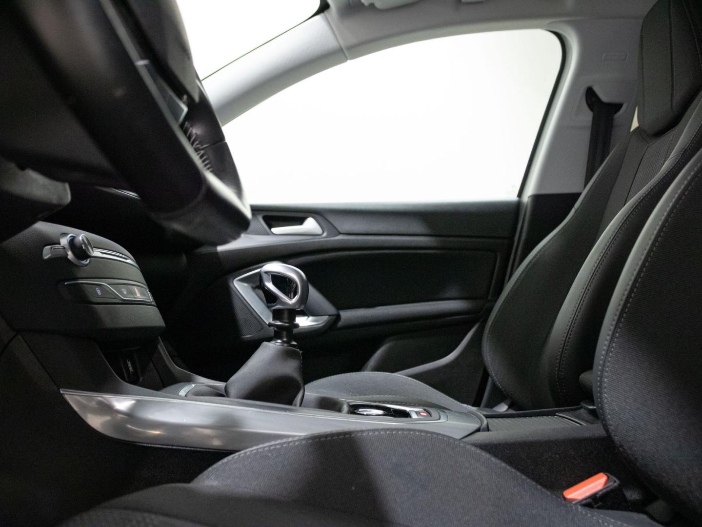 Peugeot 308 5p Allure 1.2 PureTech 81KW (110CV)