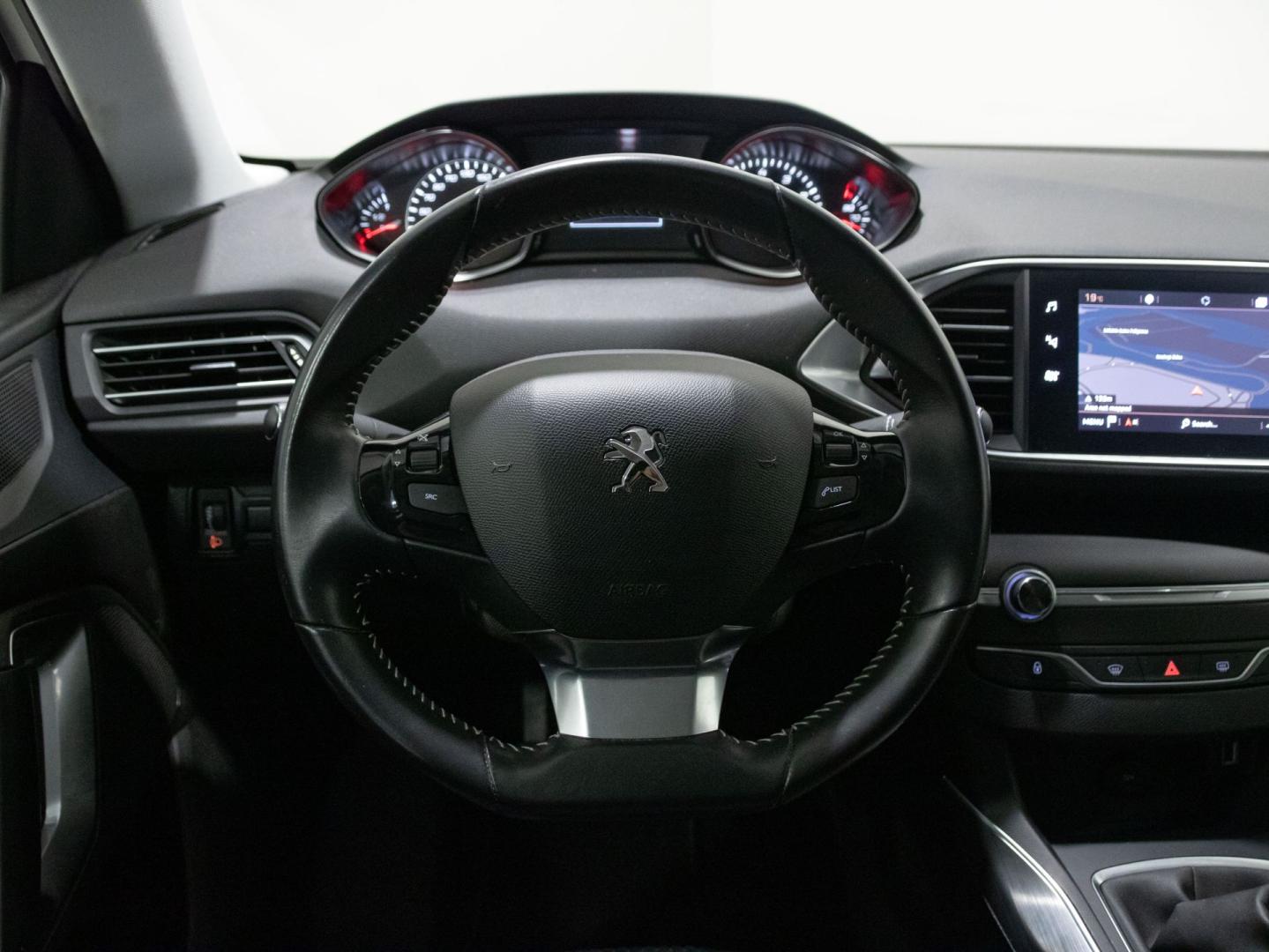 Peugeot 308 5p Allure 1.2 PureTech 81KW (110CV)