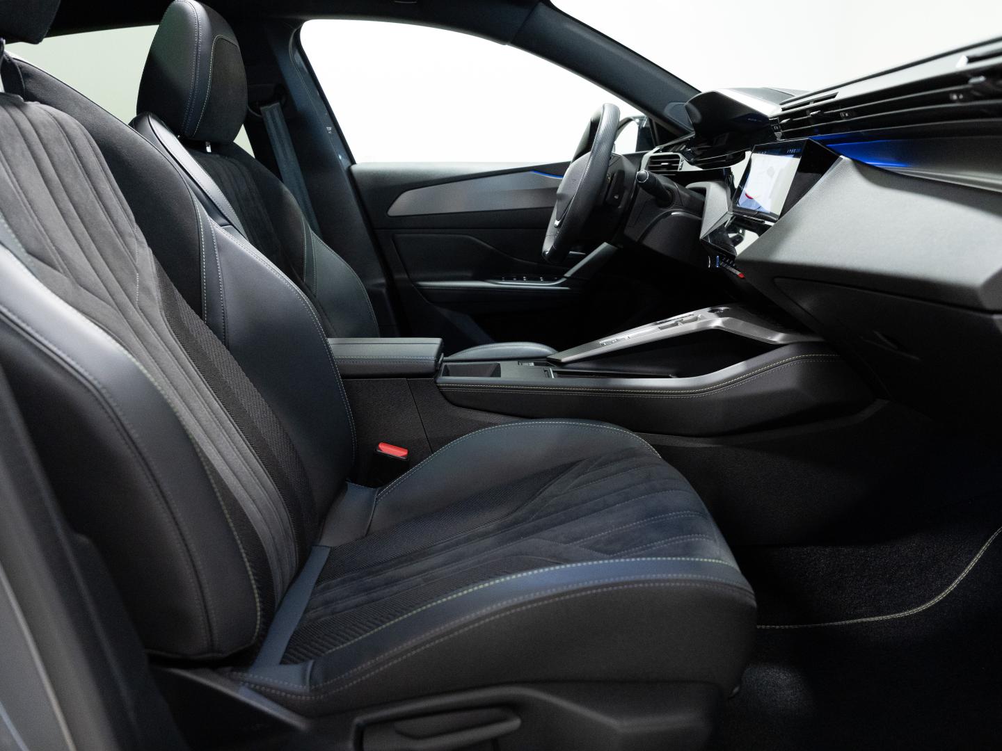 Peugeot 308 5P GT PureTech 130 S&S EAT8