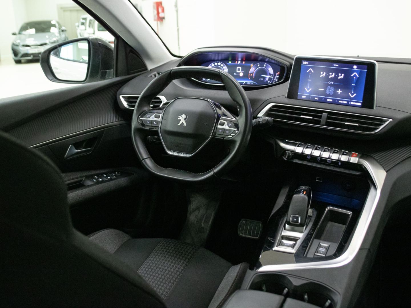 Peugeot 3008 1.5 BlueHDi 96kW Active Pack EAT8