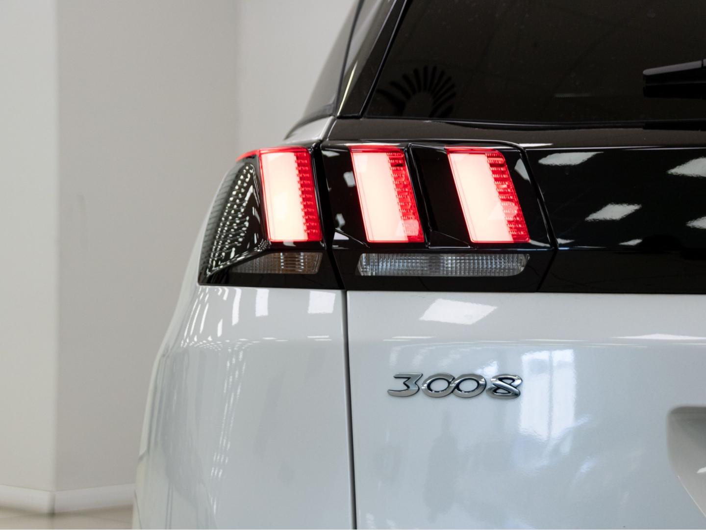 Peugeot 3008 1.5 BlueHDi 96kW (130CV) S&S Allure EAT8