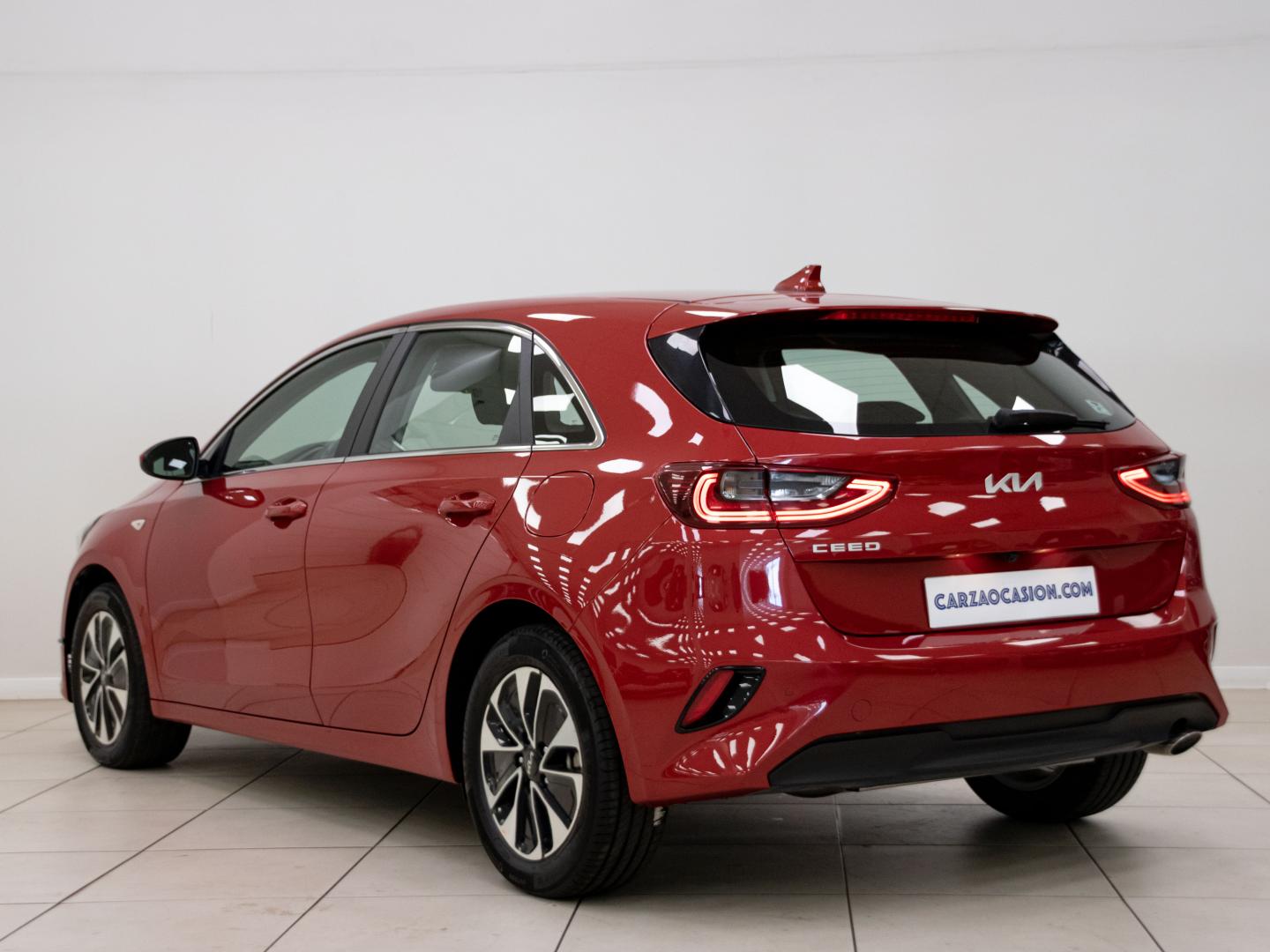 Kia Ceed 1.0 T-GDi 74kW (100CV) Concept